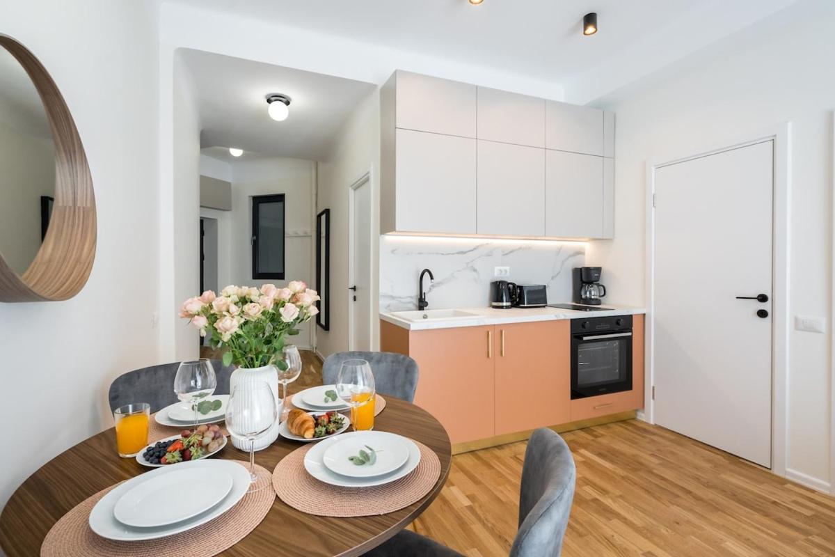 Breathtaking Spacious 2br - Center Apartment *