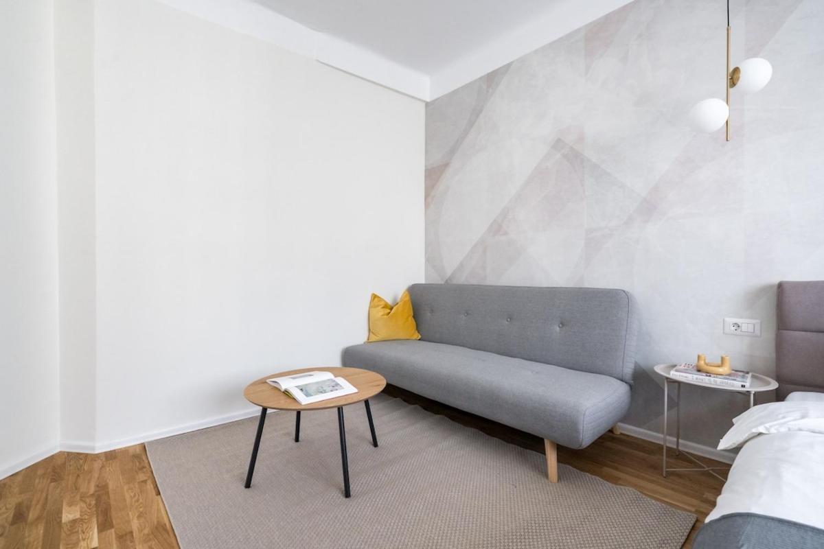 Apartment Breathtaking Spacious 2br - Center *