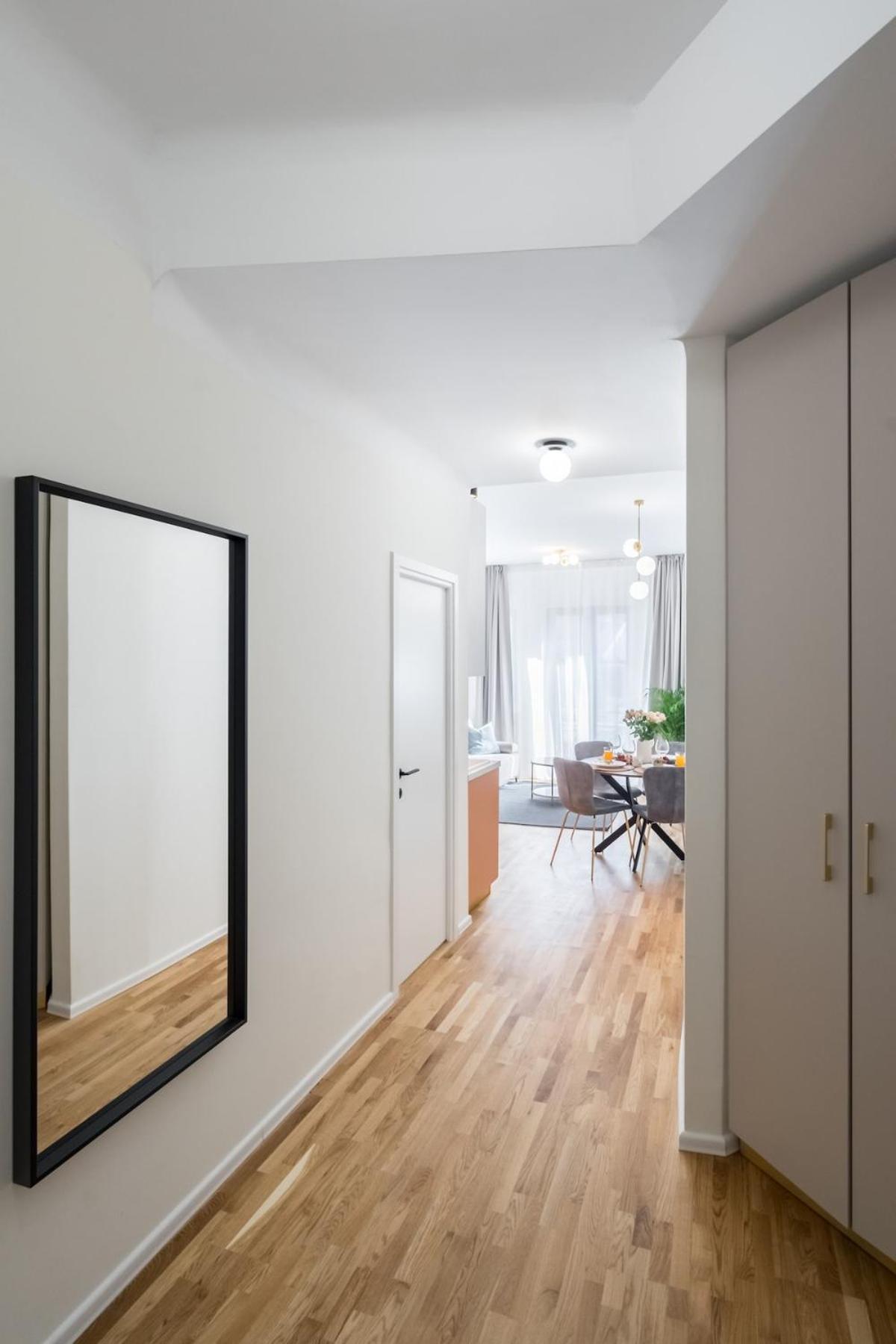 Breathtaking Spacious 2br - Center Apartment Bucharest