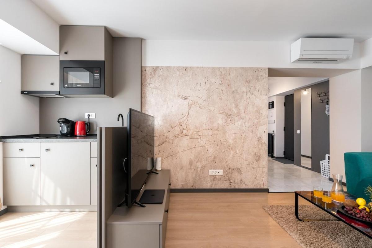 Apartment Modern 2br - Piata Unirii - Center *