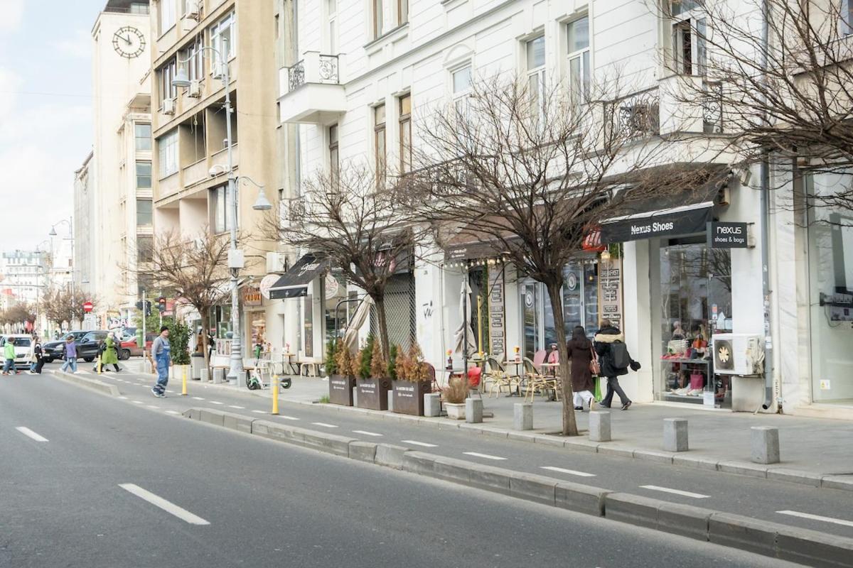 Sunny Large Flat - Amzei Square - Superb Balcony Apartment *