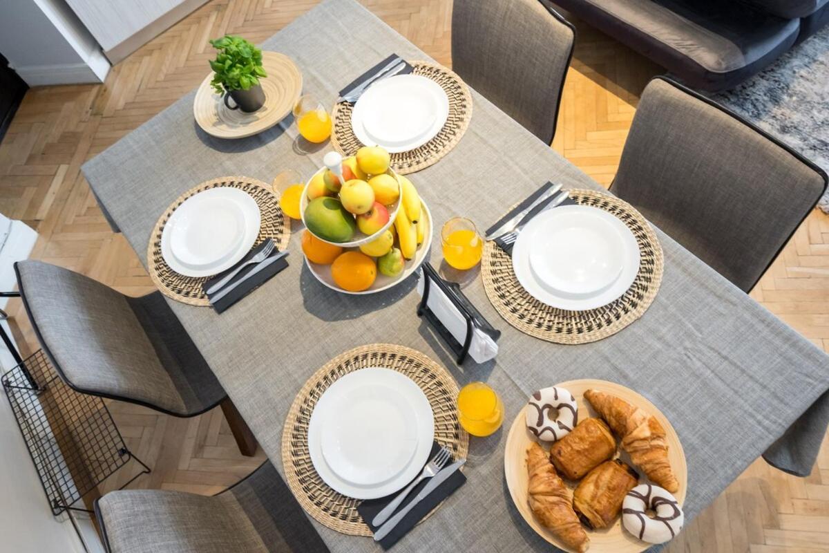 Sunny Large Flat - Amzei Square - Superb Balcony Apartment Bucharest