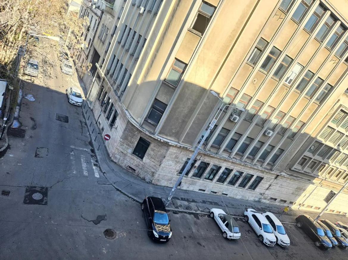 Spacious Deluxe Old Town-free Parking Apartment *