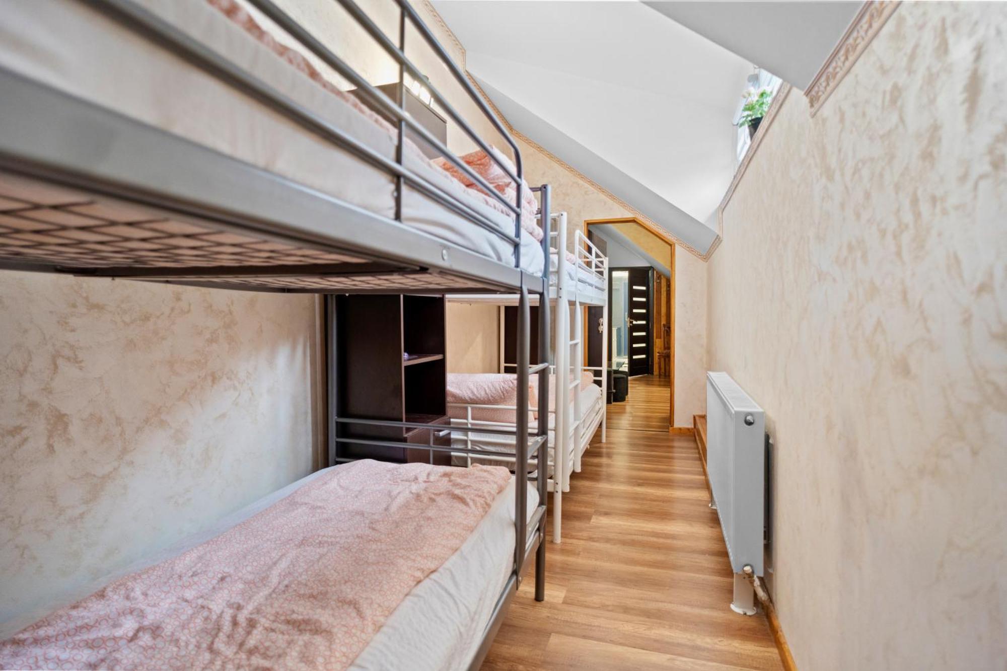 Cozy With Free Parking Close To Romexpo Bucharest