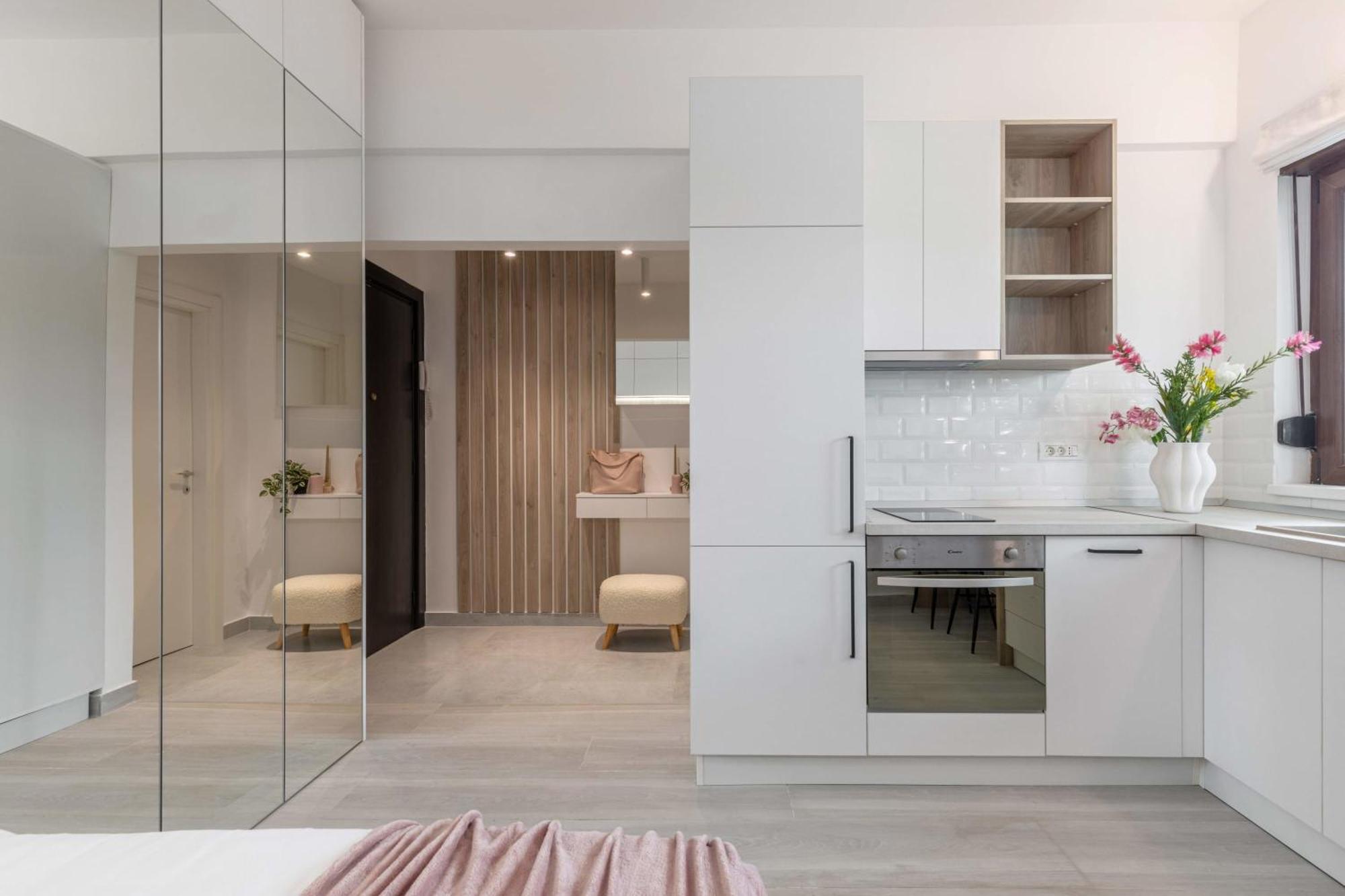 Apartament Modern & Bright On Amzei Square *