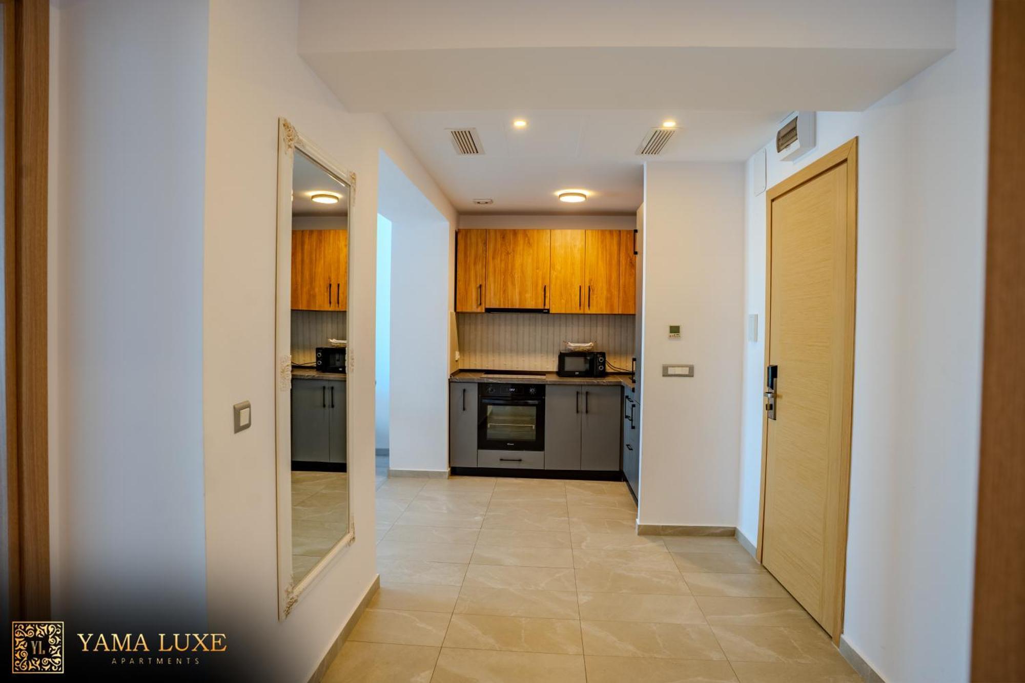 Yamaluxe - Modern & Spacious With Beautifull View