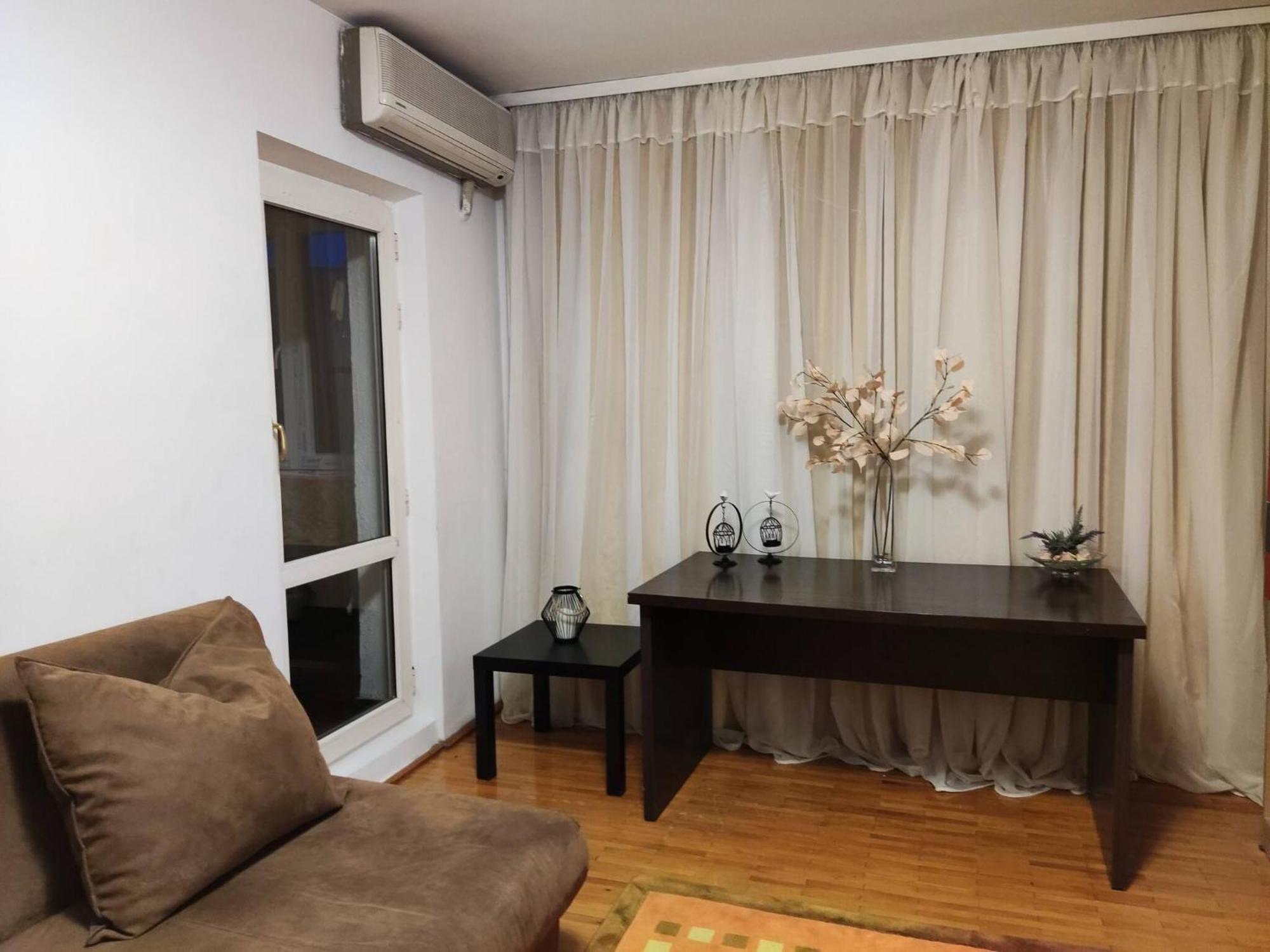 Parklake 4 With 6 Beds Accomodates 9 People Entire Apartment