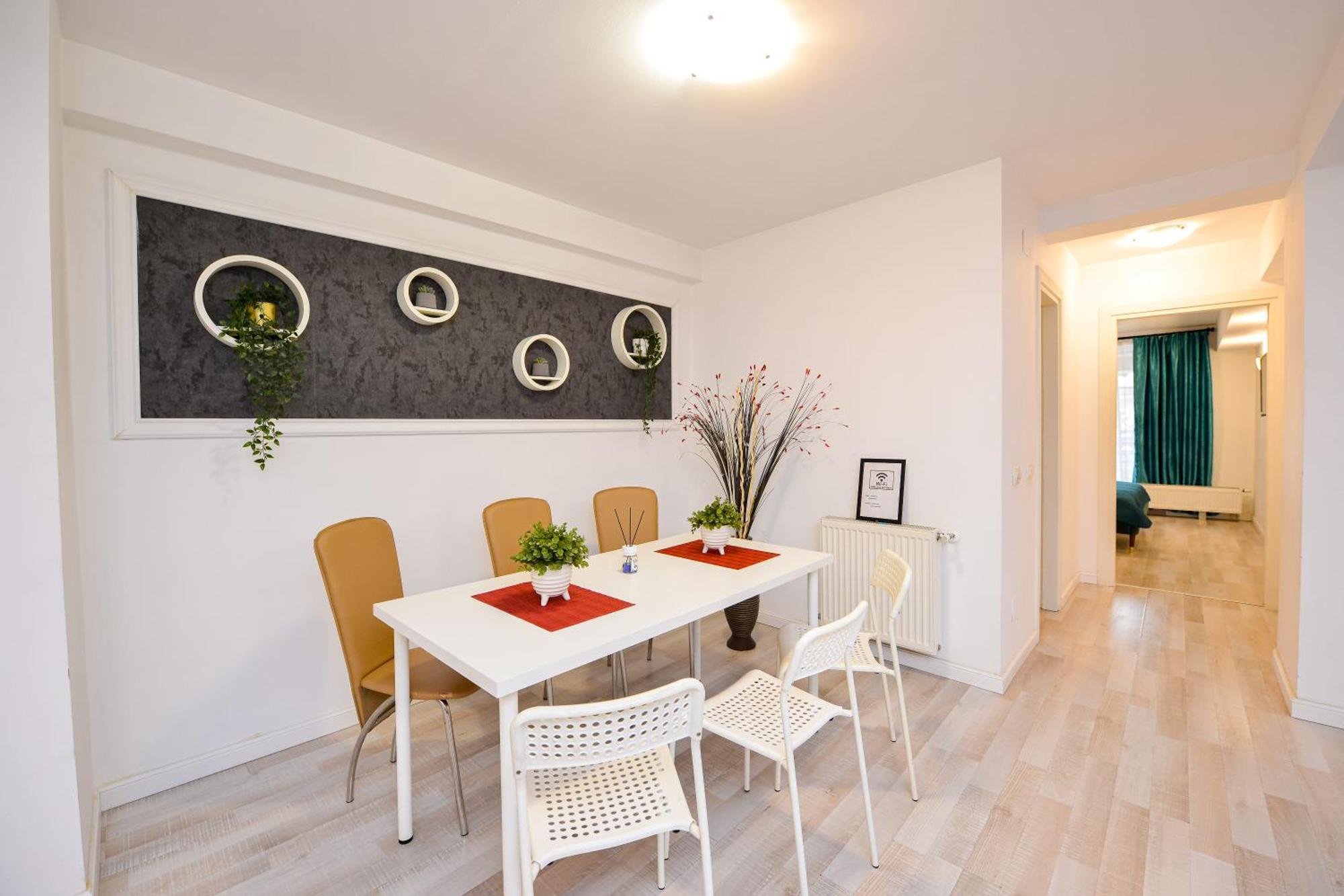 Pierre Cardin Deluxe With Terrace By Magniflex Apartment