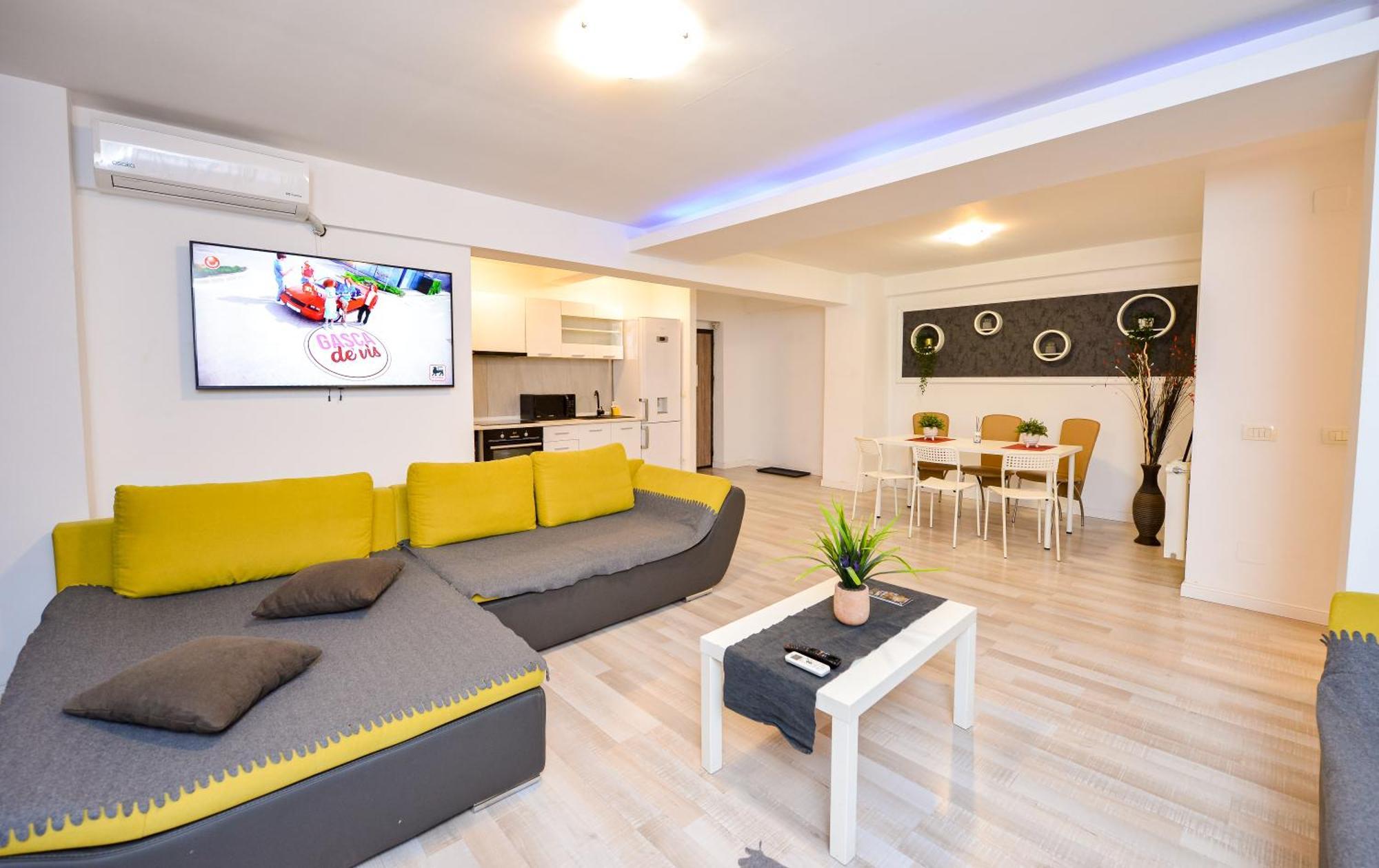 Pierre Cardin Deluxe With Terrace By Magniflex Apartment