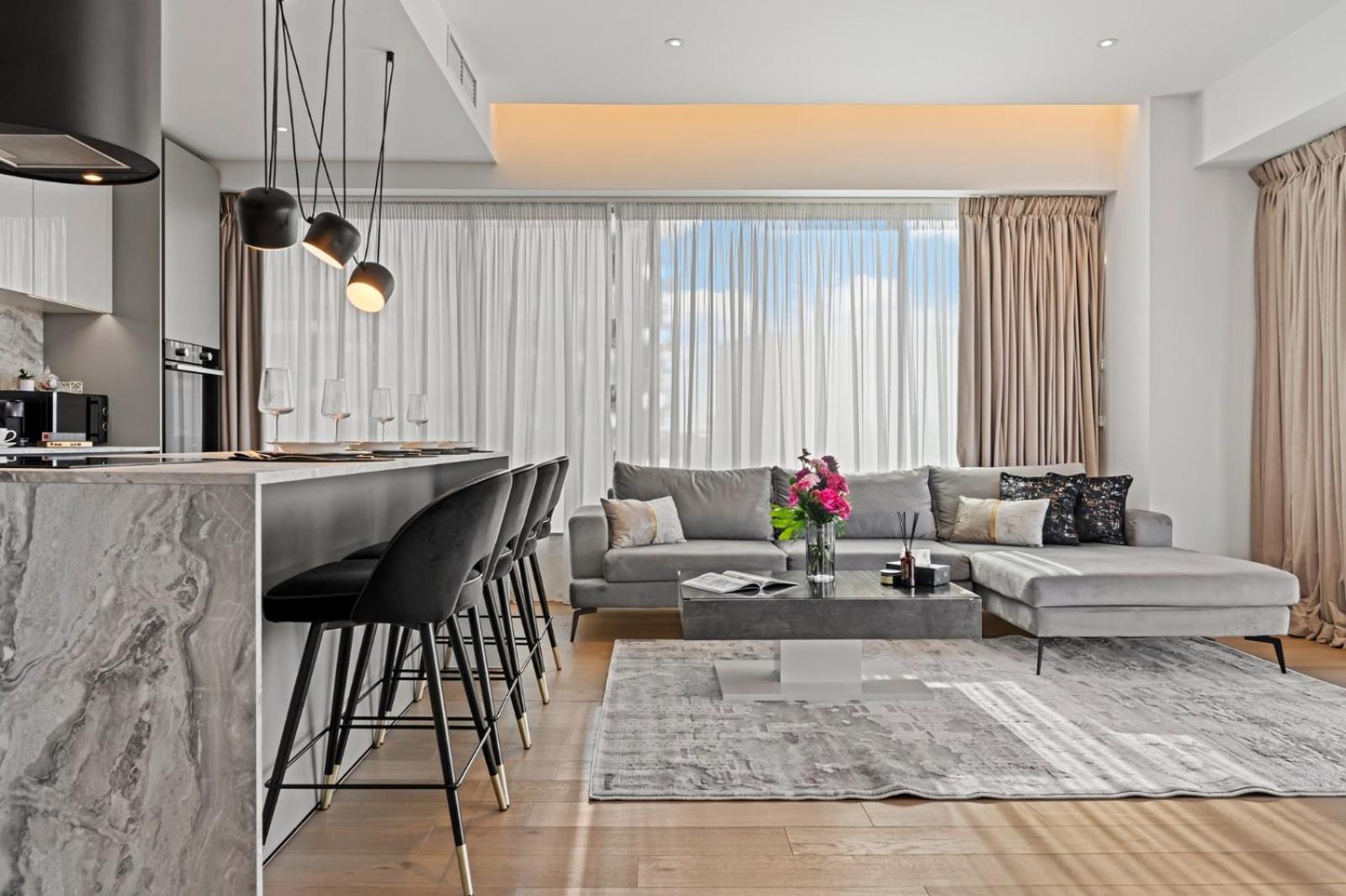 One Luxury * Bucharest