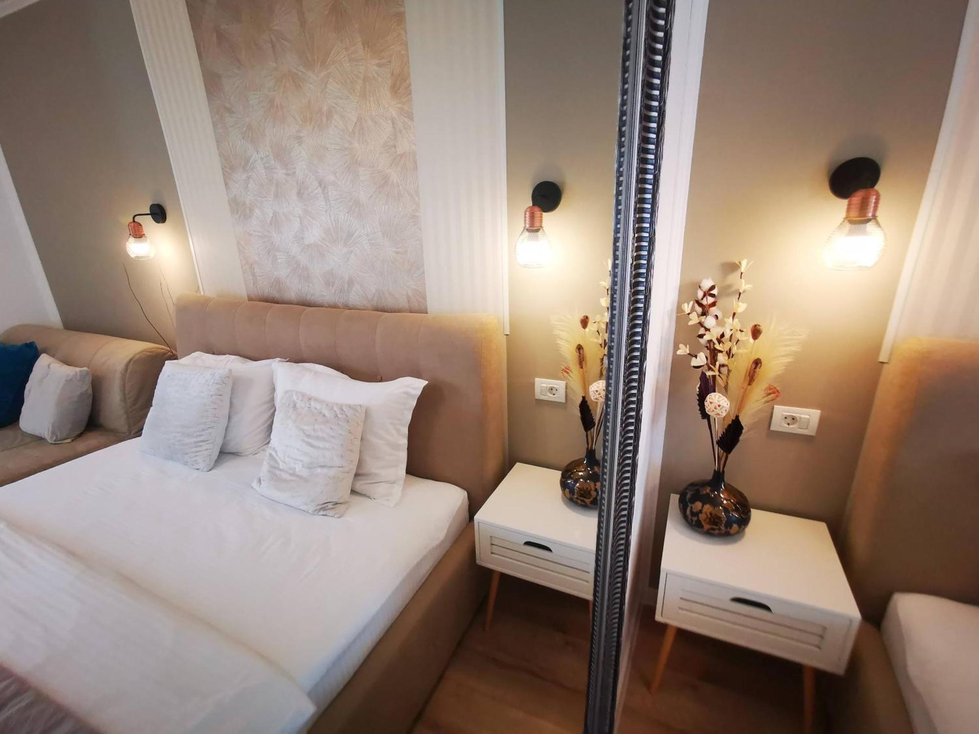 Aldira Arena Nationala Apartment *