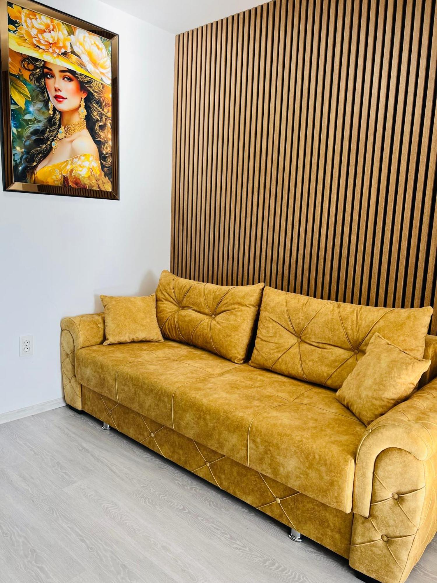 Apartament Gold House *