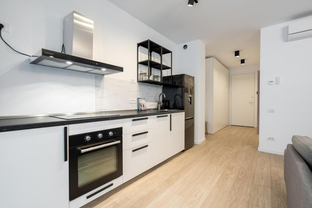 Elegance In Win Herastrau - King Bed Apartment