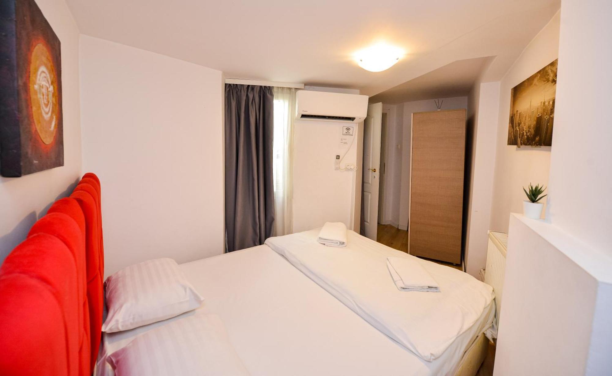 Center Aparthotel *