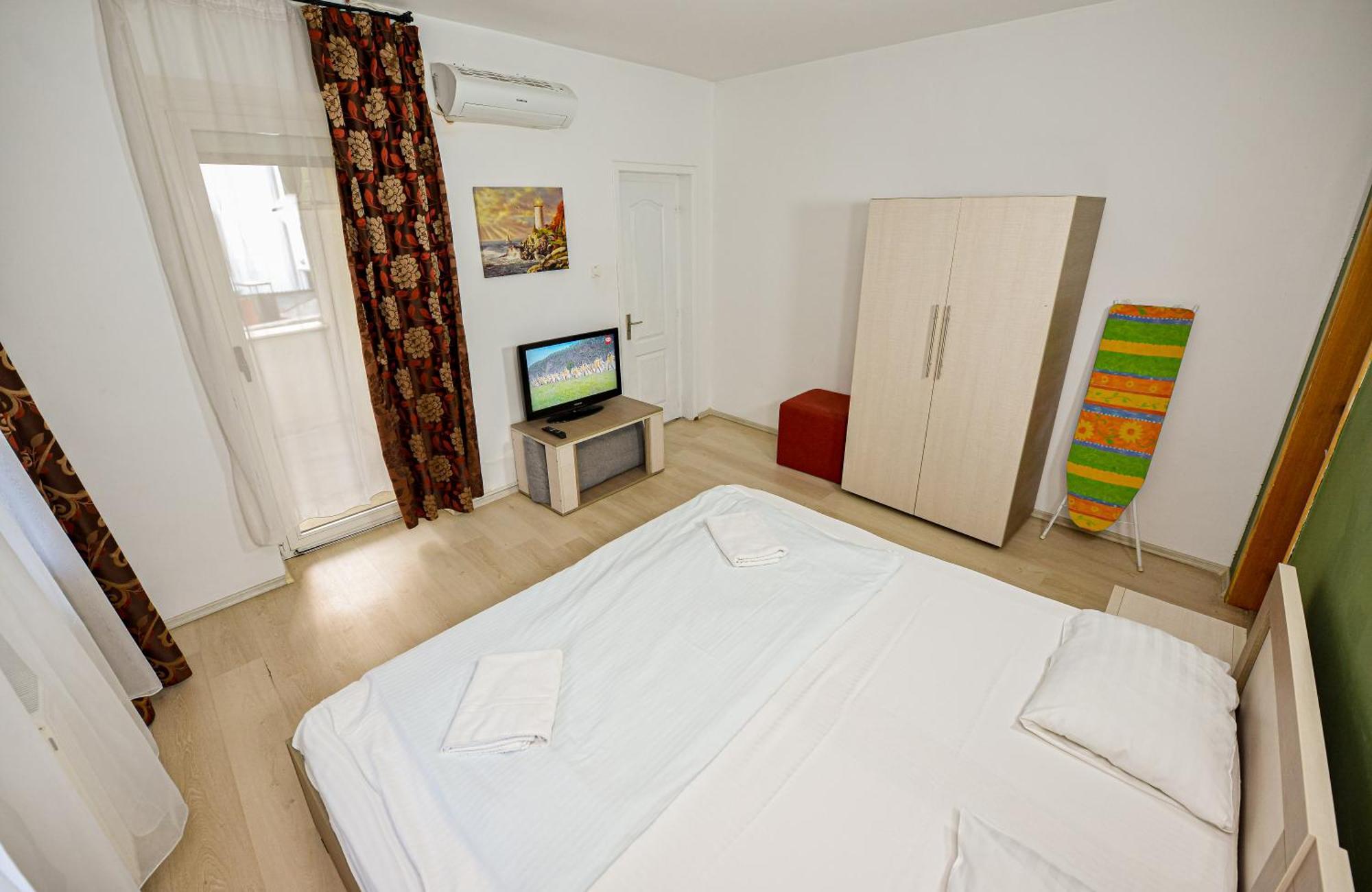 Center Aparthotel