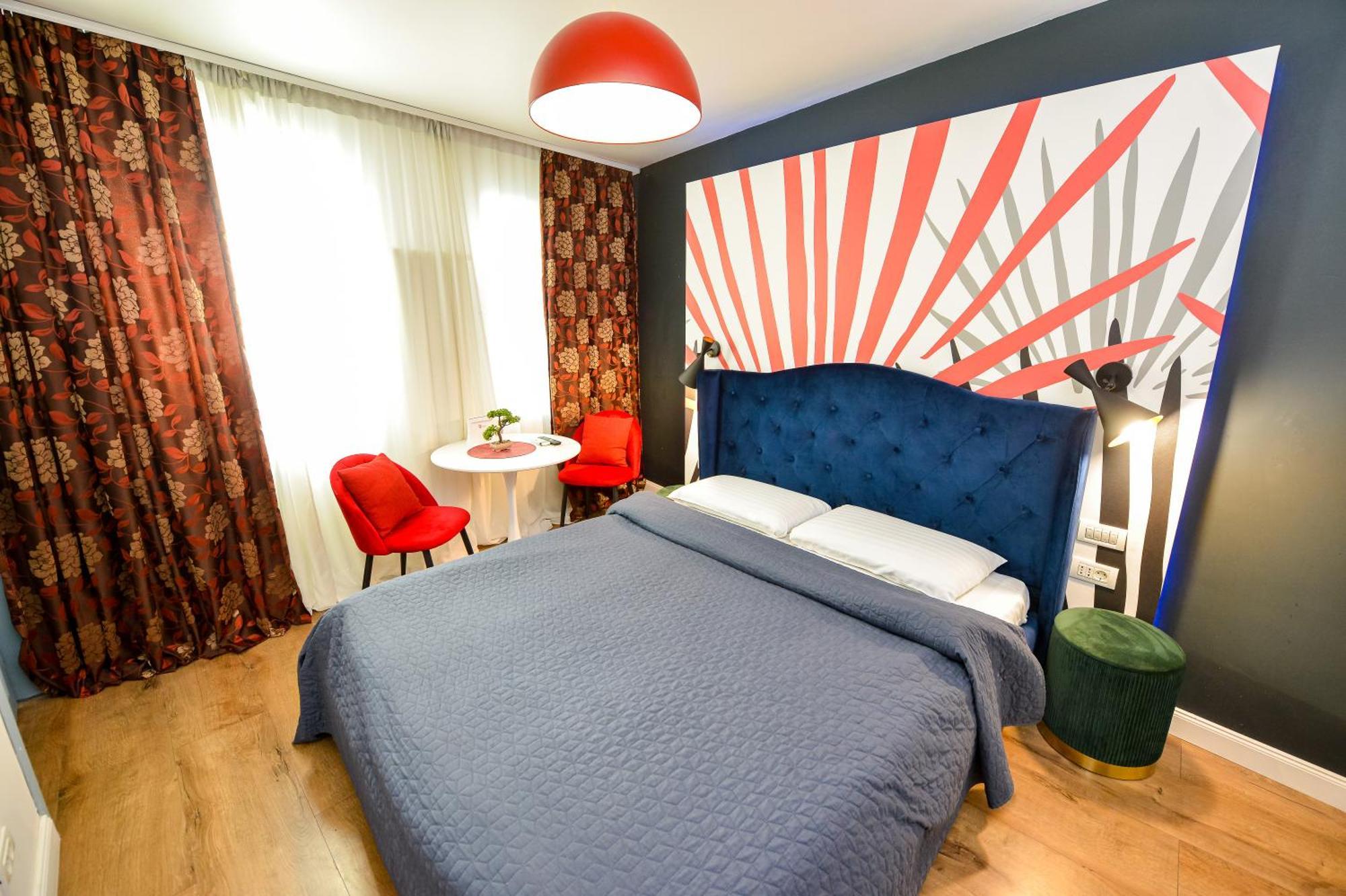 Center Apartment *