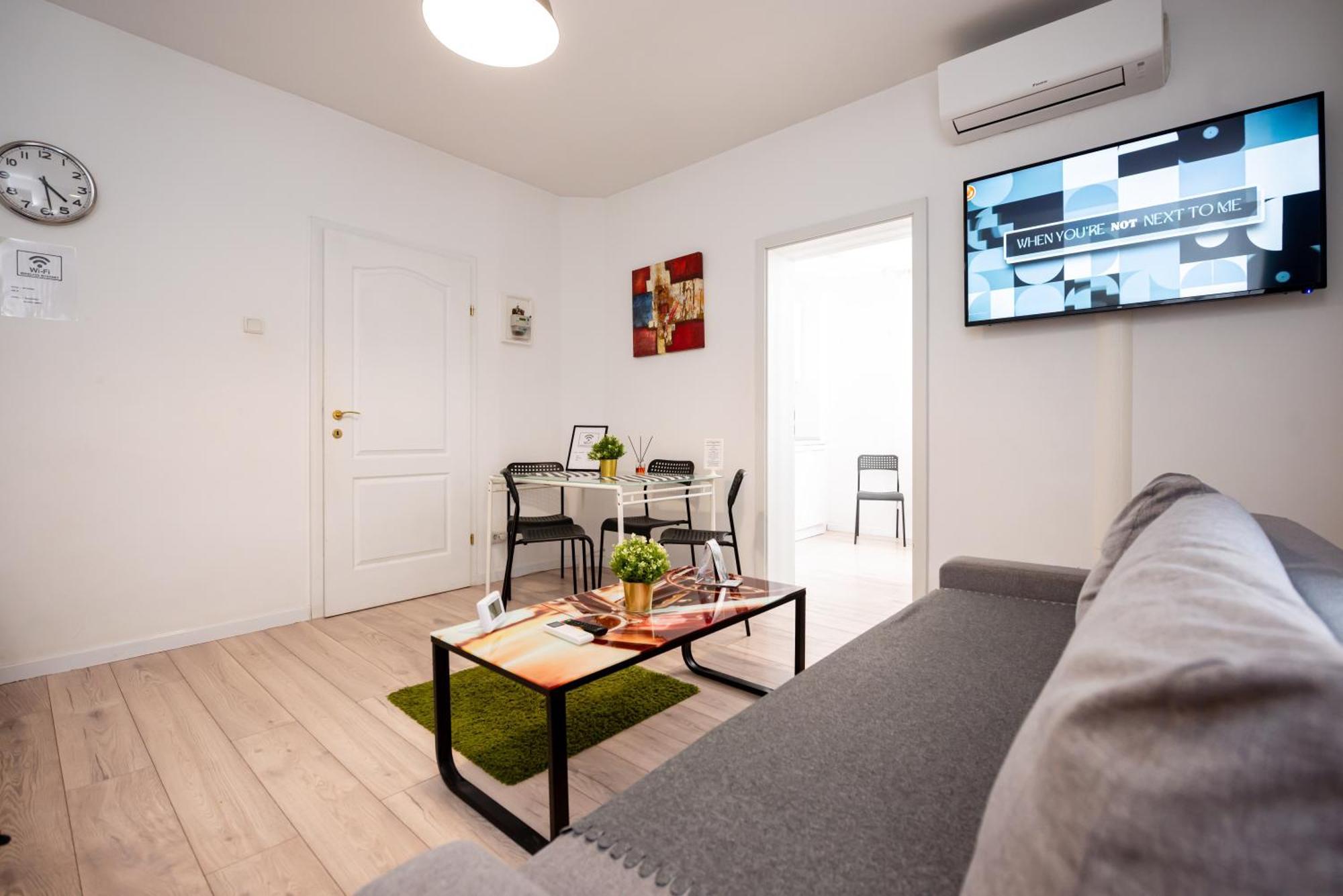 Apartment Center *