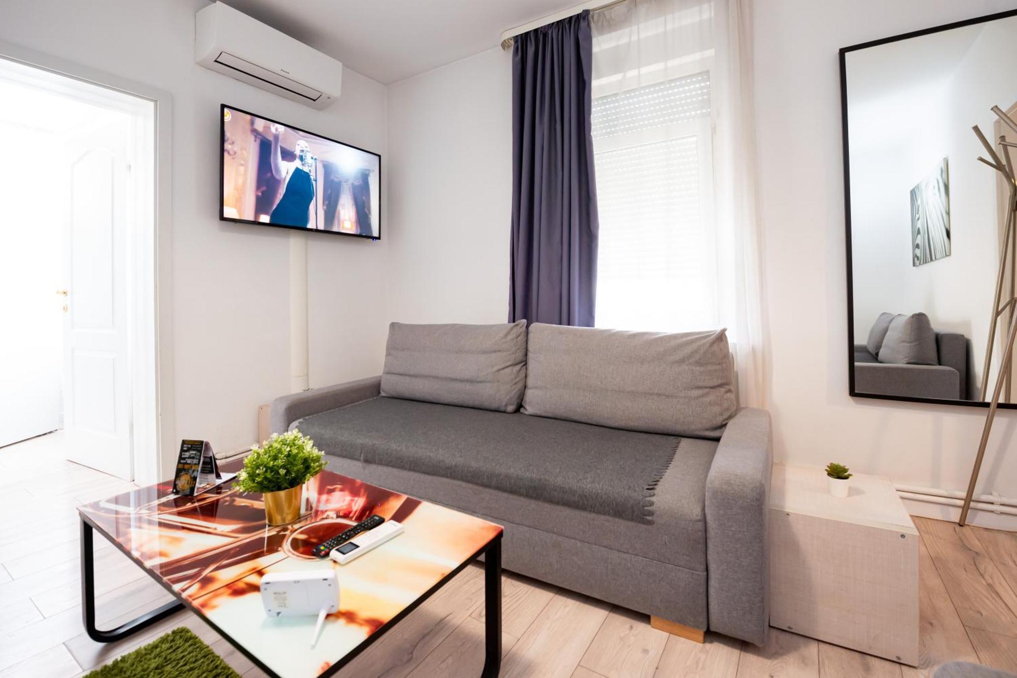 Apartment Center *