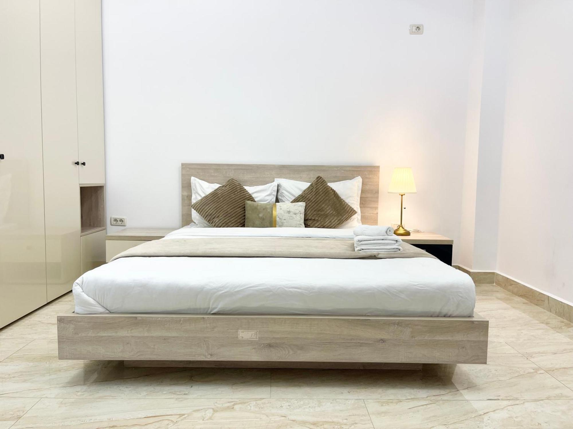 Adress Ad25 Apartment