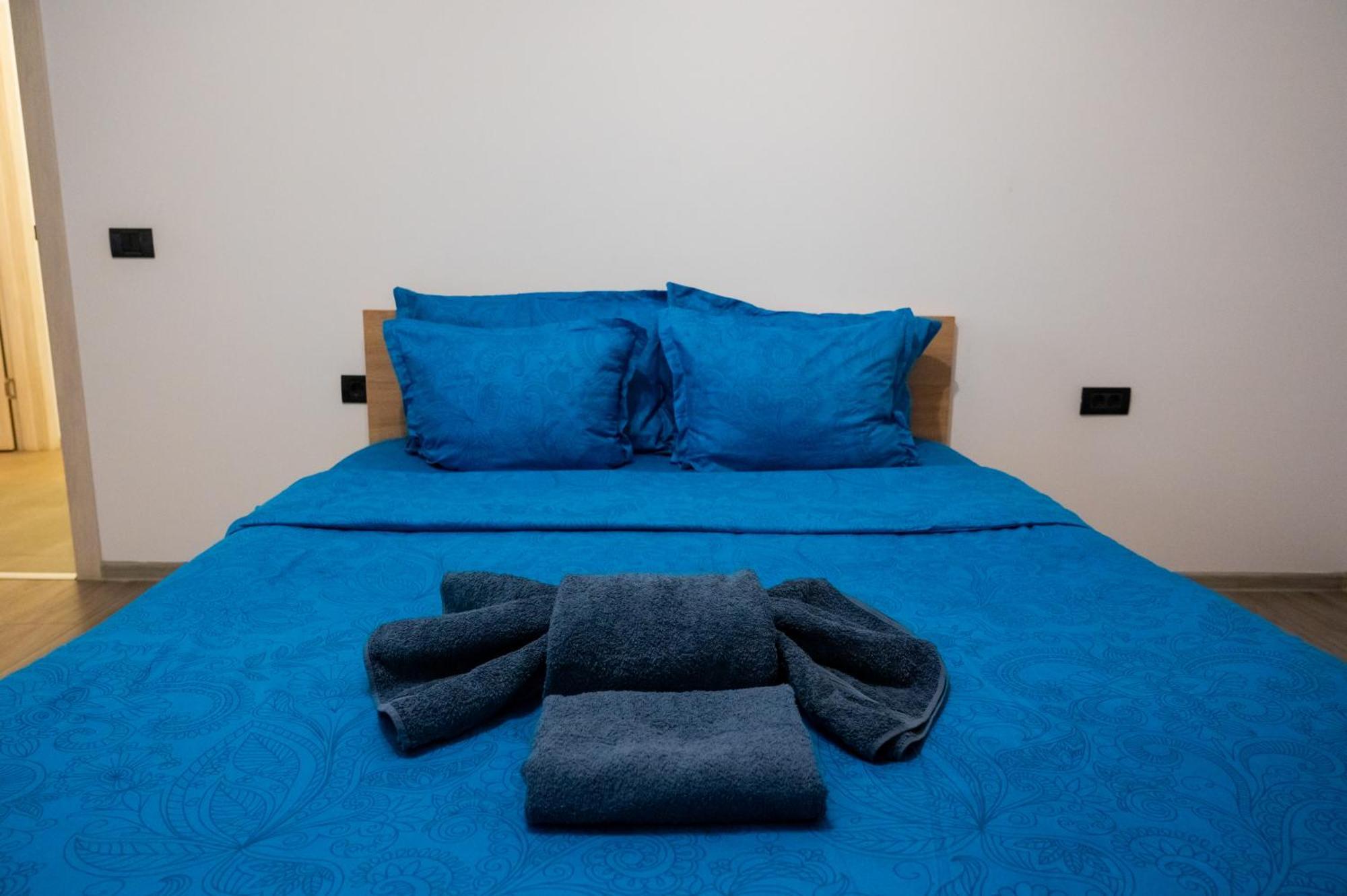 Apartment Plaza 7 *