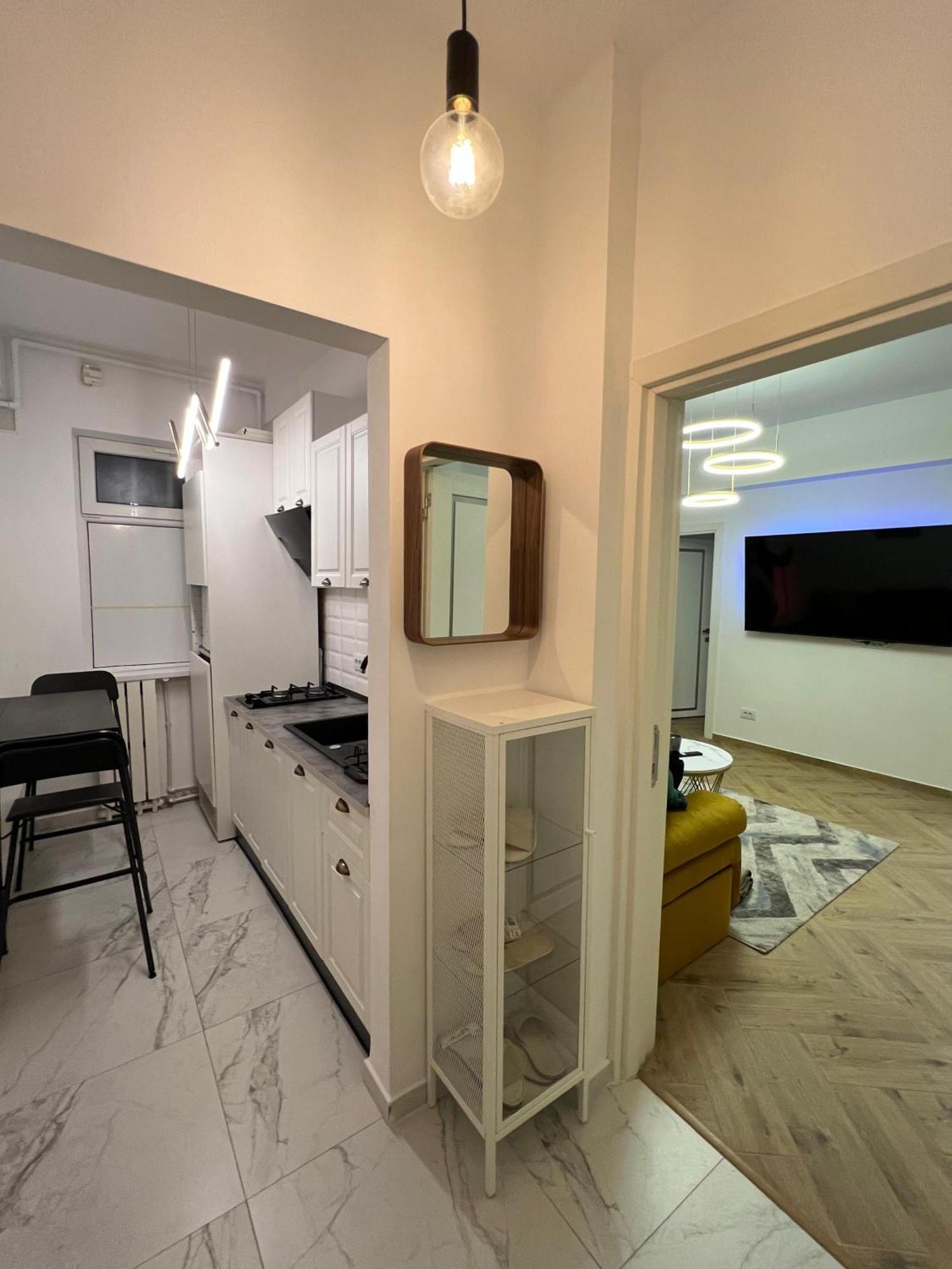 Luxury Oldtown Apartment *