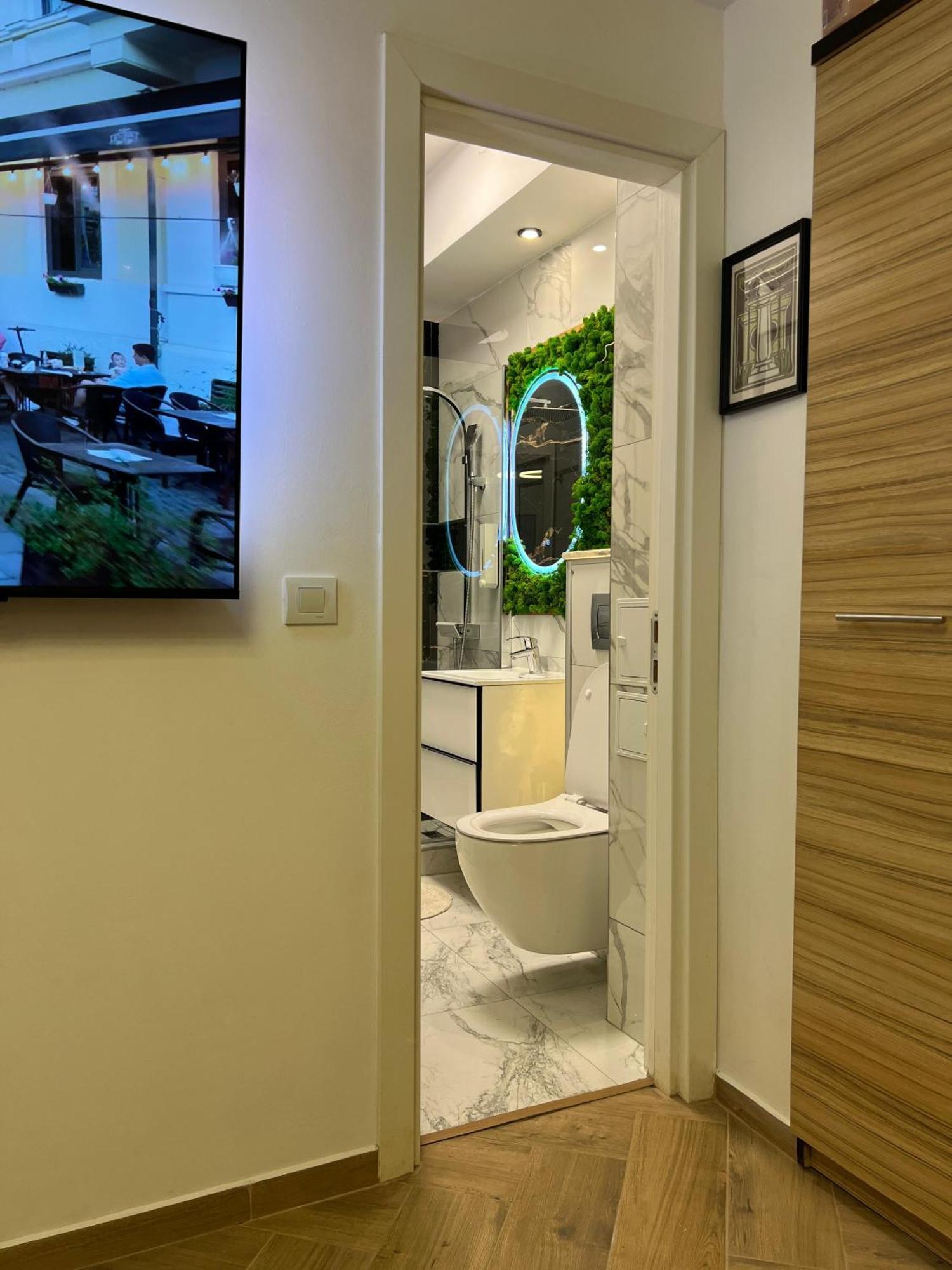Luxury Oldtown Apartment