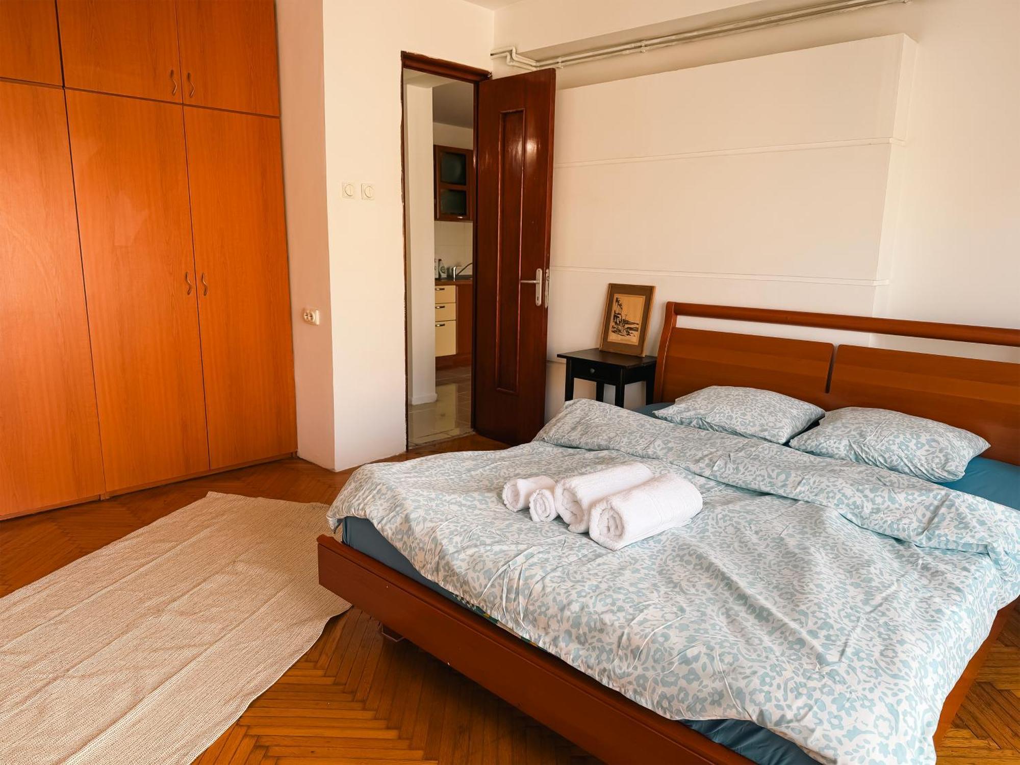 Retreat Magheru Bucureşti