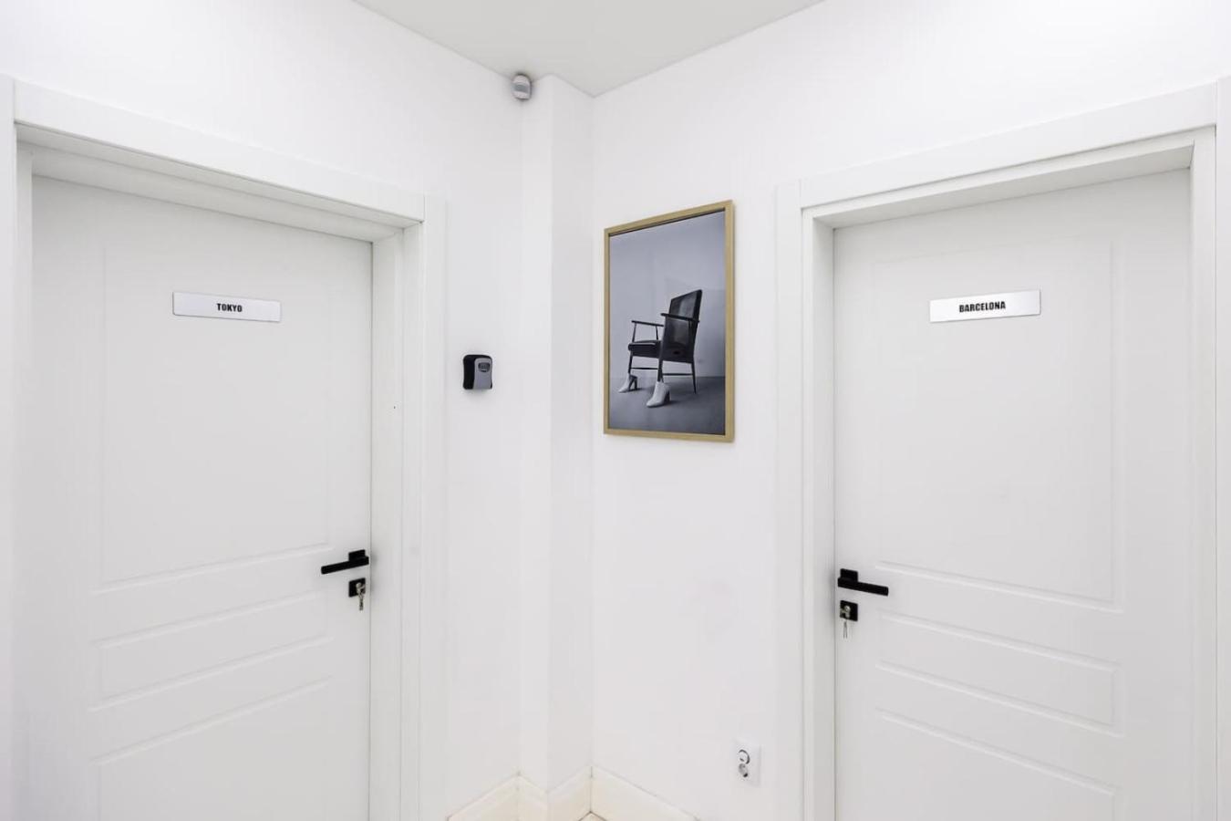 Apartment Tokyo *