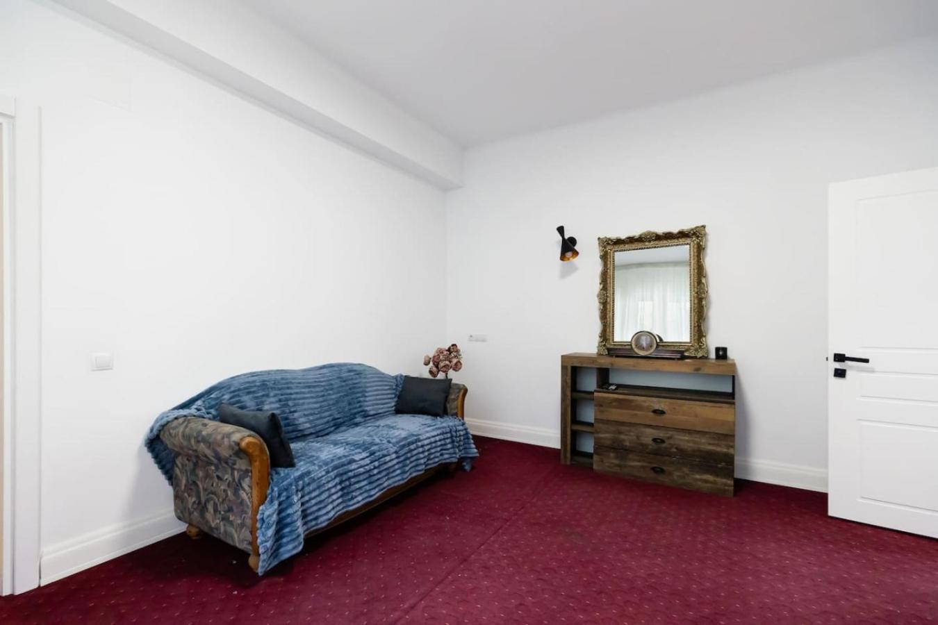Tokyo Apartment
