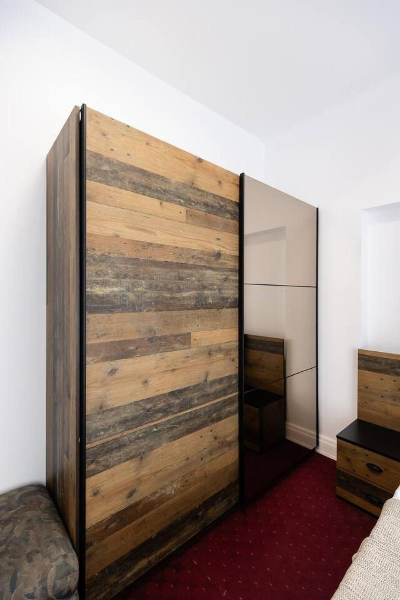 Tokyo Apartment