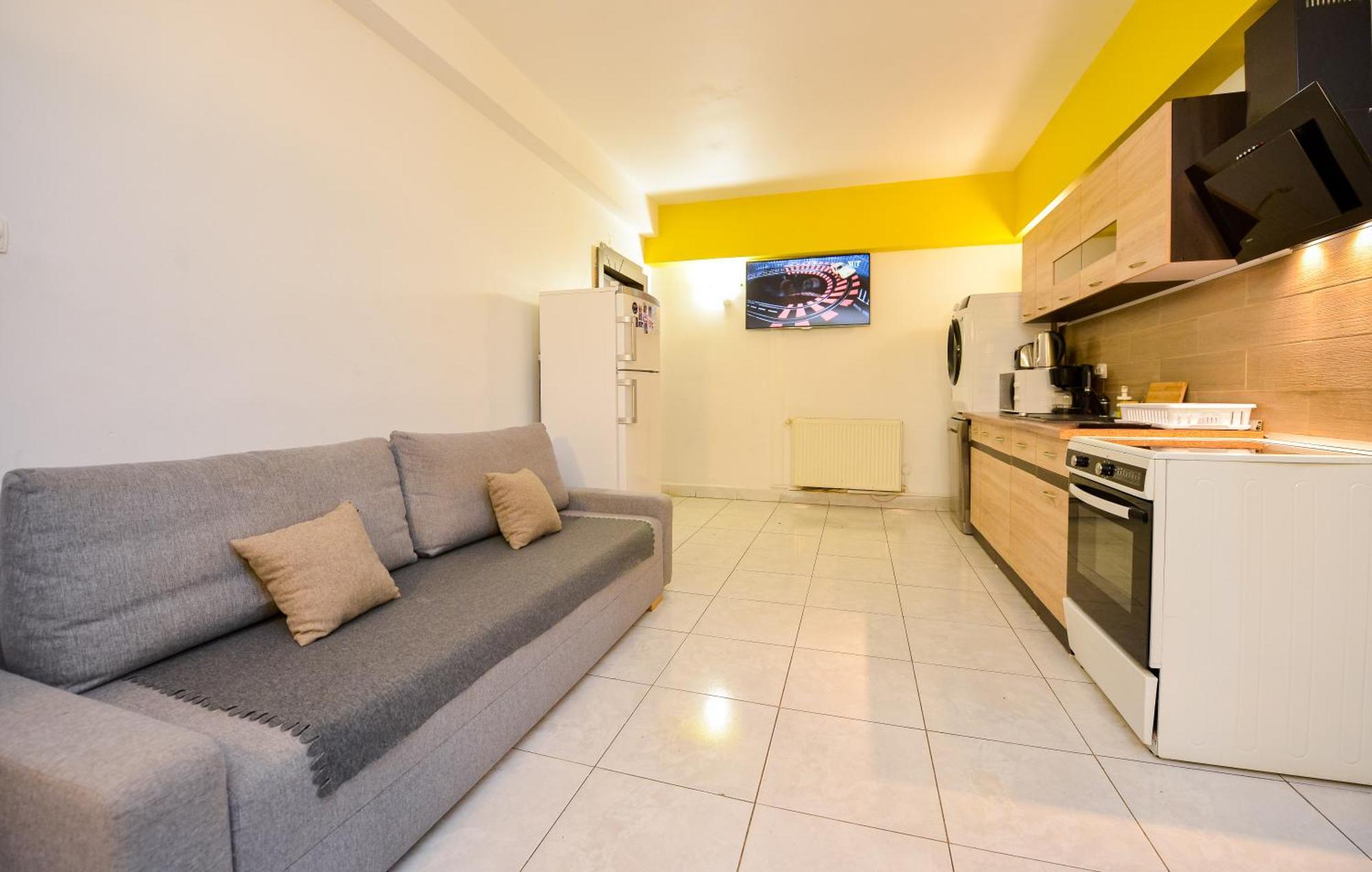 Nightlife Apartment Bucharest