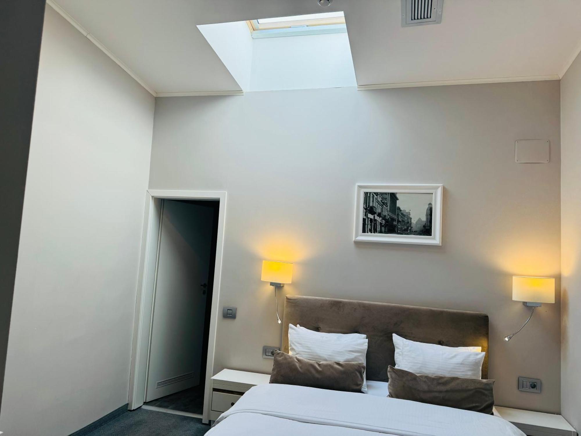 New Era Old Town Parking With Fee Nearby 4* Bucureşti