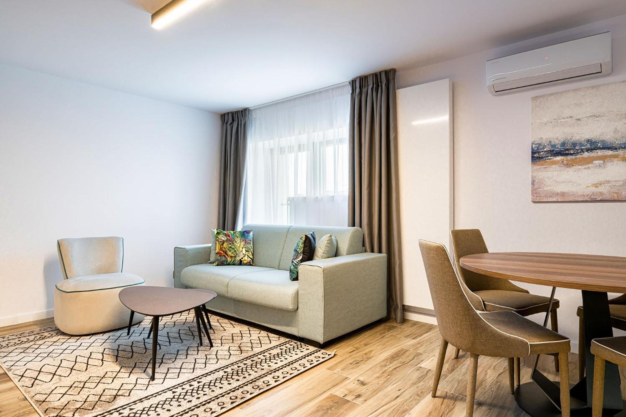 Pointresidence Aparthotel
