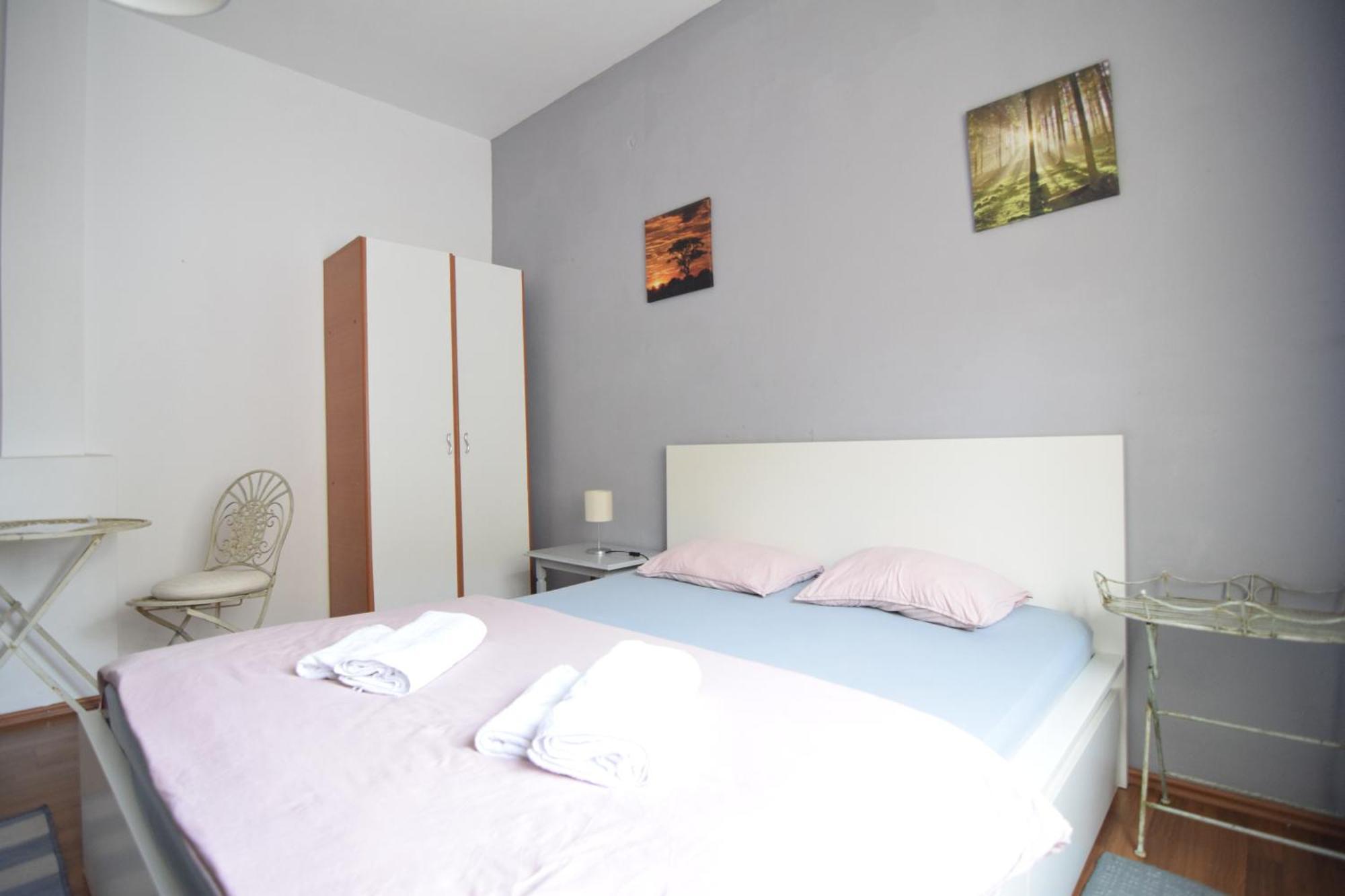 Piata Rosetti Apartment