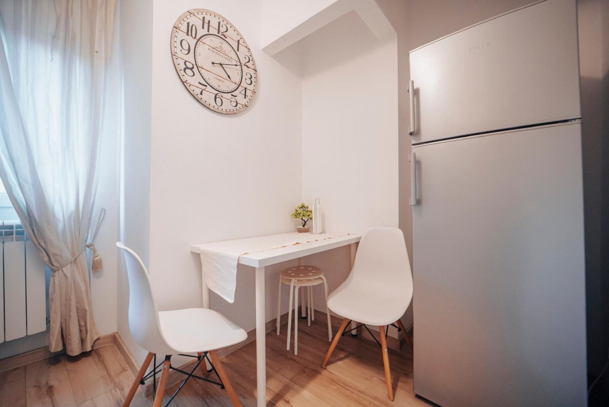 Apartament View By The River Bucureşti