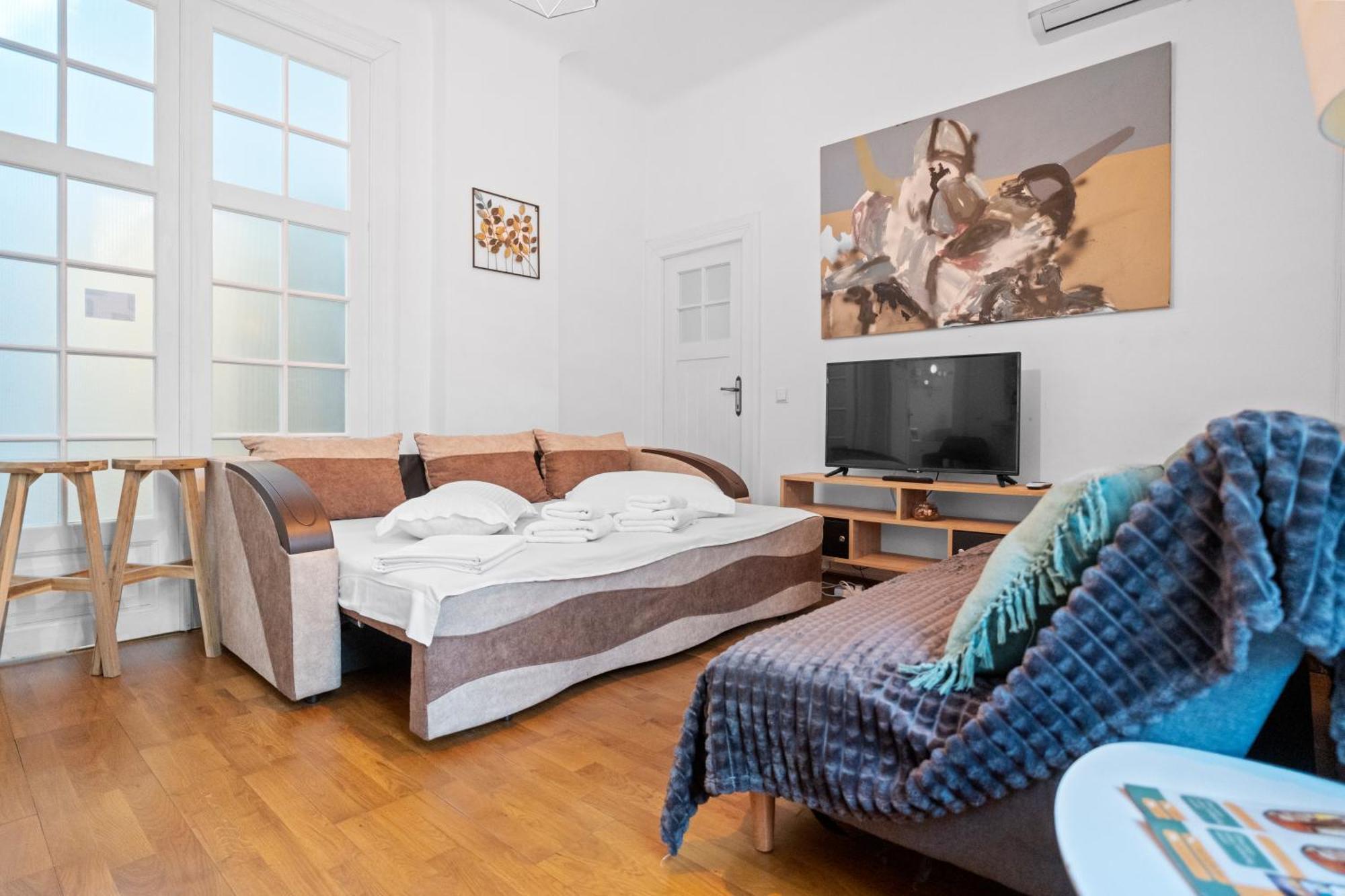 Golden - In The Heart Of Old Town Apartament Bucureşti