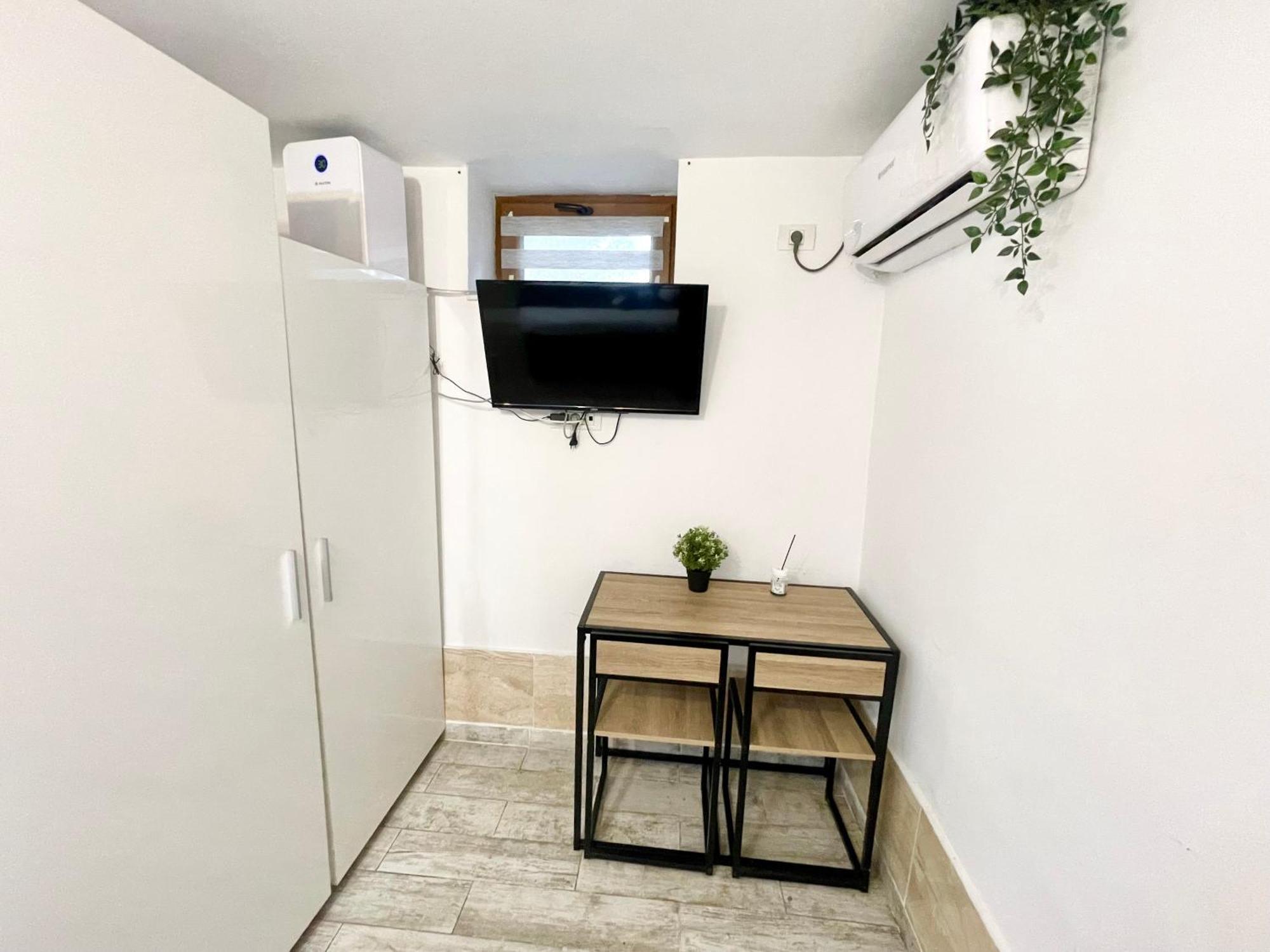 Temple 3 Apartment
