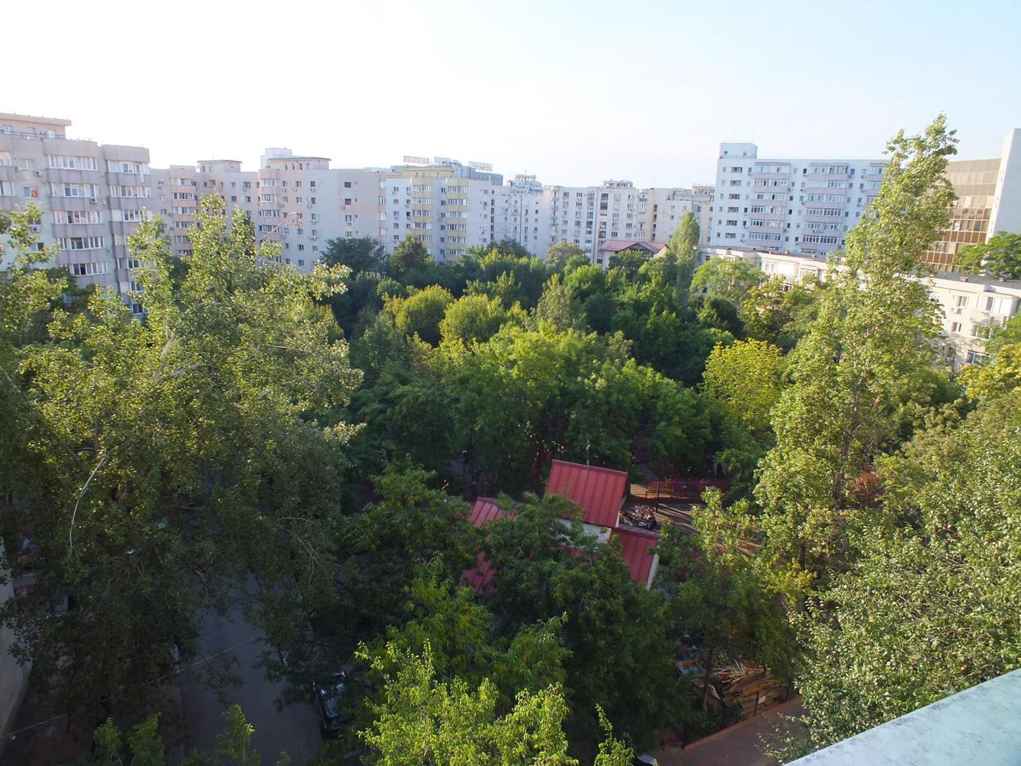 Apartment E&c Mall Area