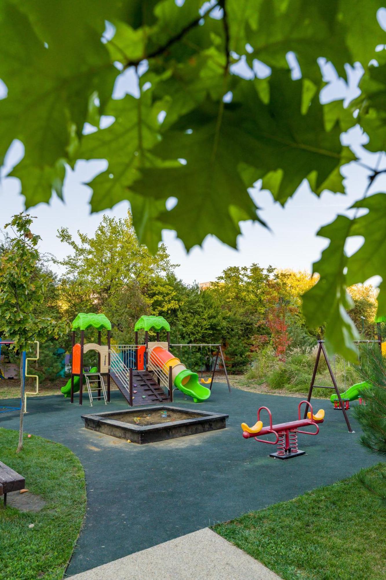 Mido Aviatie Park With Private Parking & Self Check-in * Bucureşti