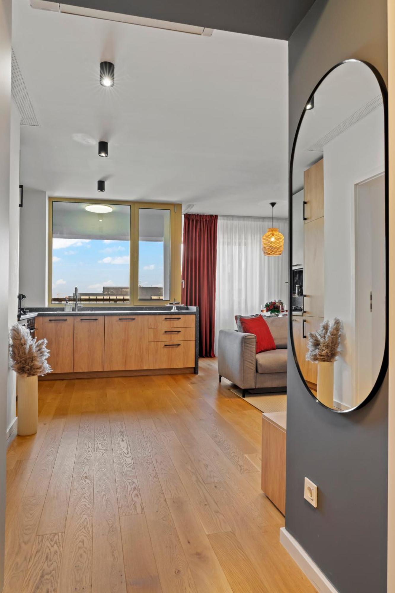 Mido Aviatie Park With Private Parking & Self Check-in Apartament Bucureşti