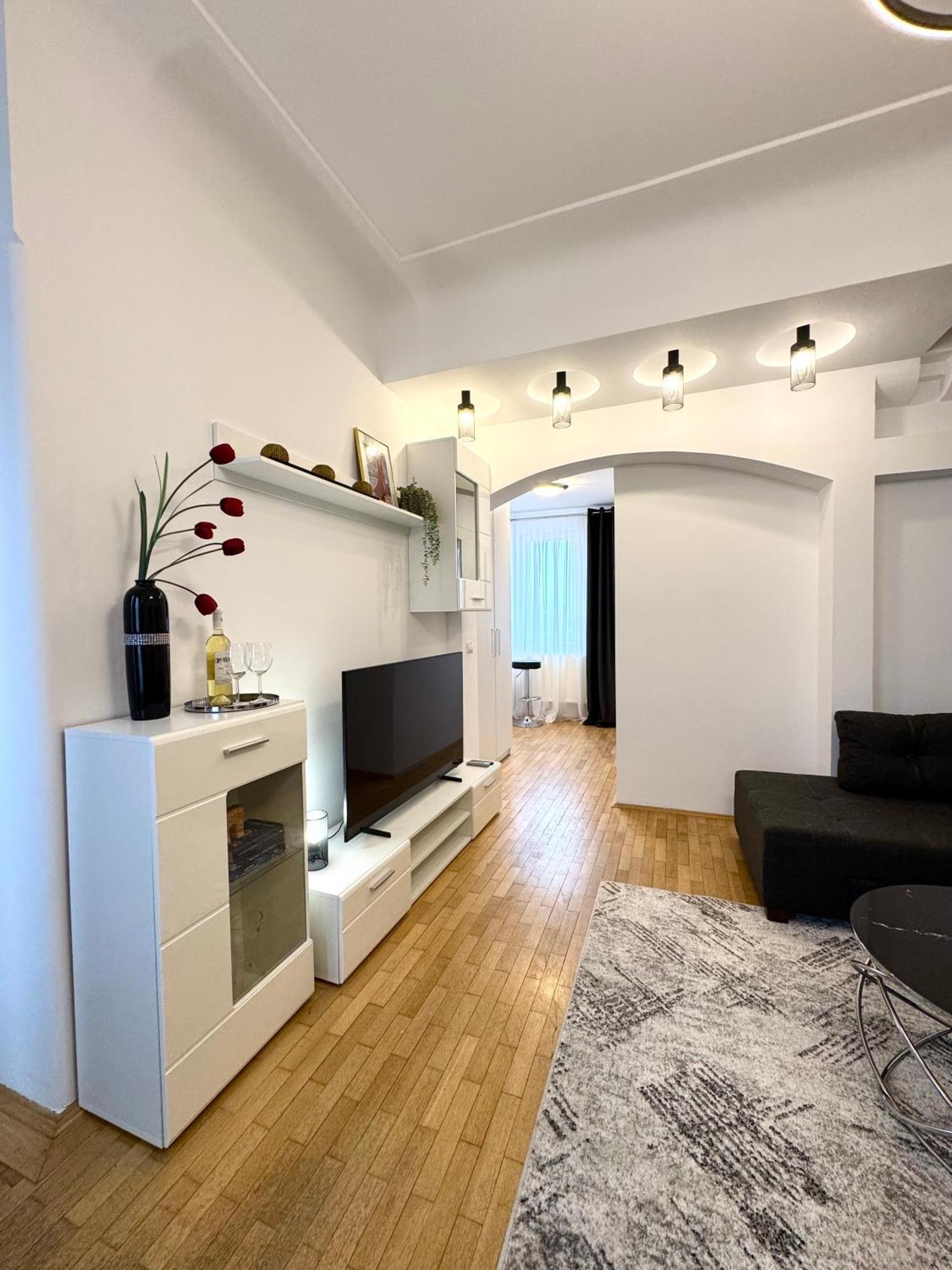 Moon View - Luxury - Sanador Victoriei Apartment