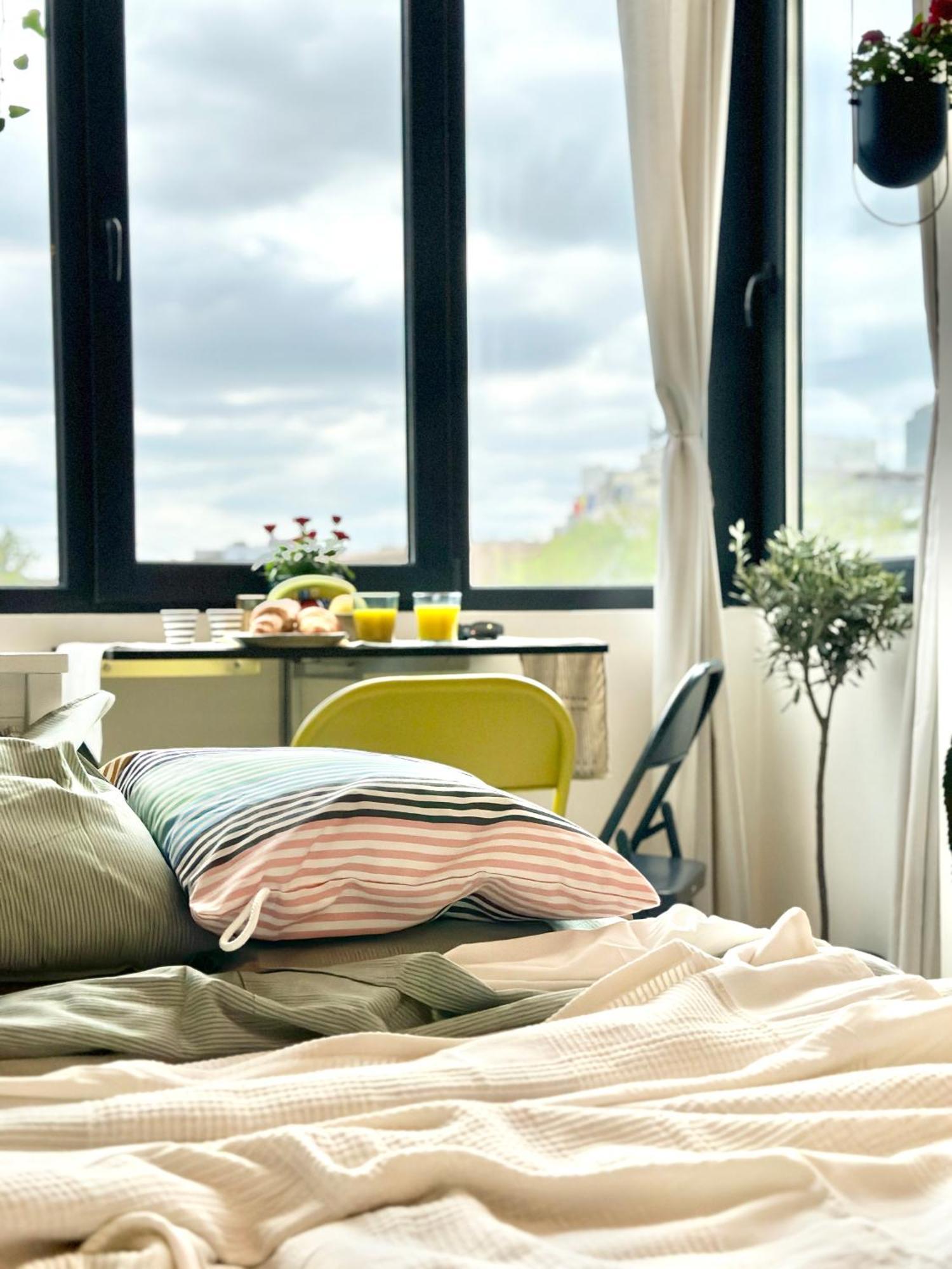 Harmony - Elegant Escape Near Ateneu Bucharest