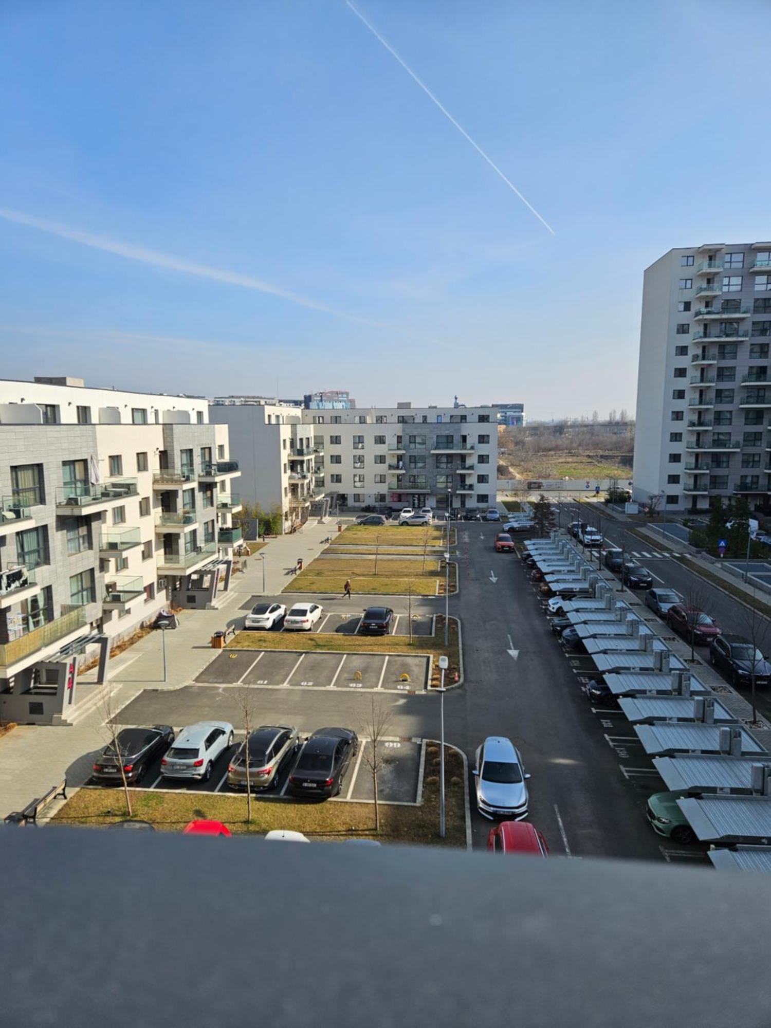 Onix Penthouse 18, Premium Parking *