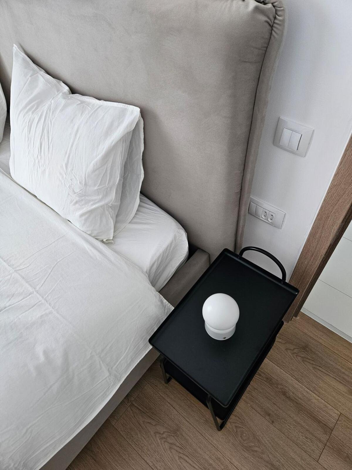 Onix Penthouse 18, Premium Parking * Bucharest