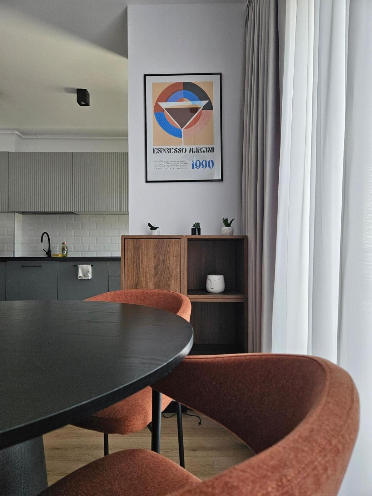 Onix Penthouse 18, Premium Parking Apartment
