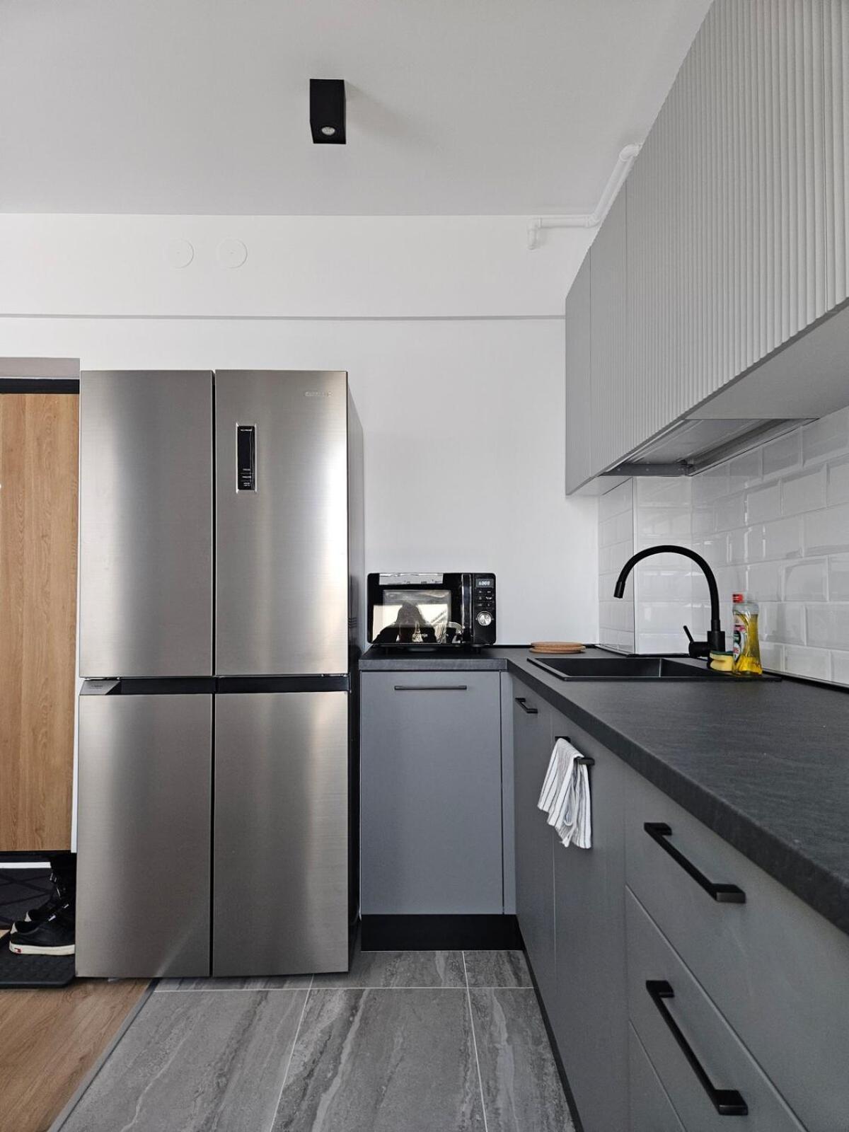 Onix Penthouse 18, Premium Parking Apartment *