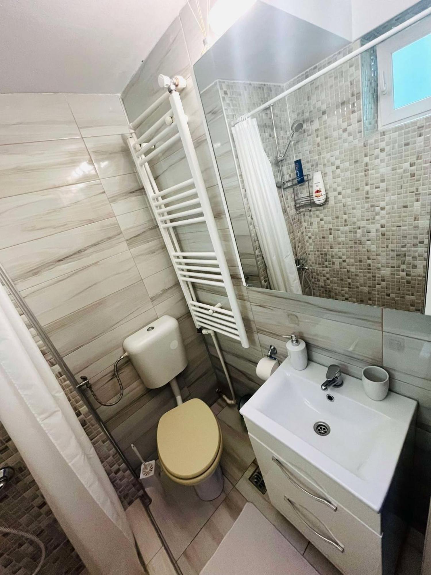 Calea Victoriei Chic Apartamento Bucareste