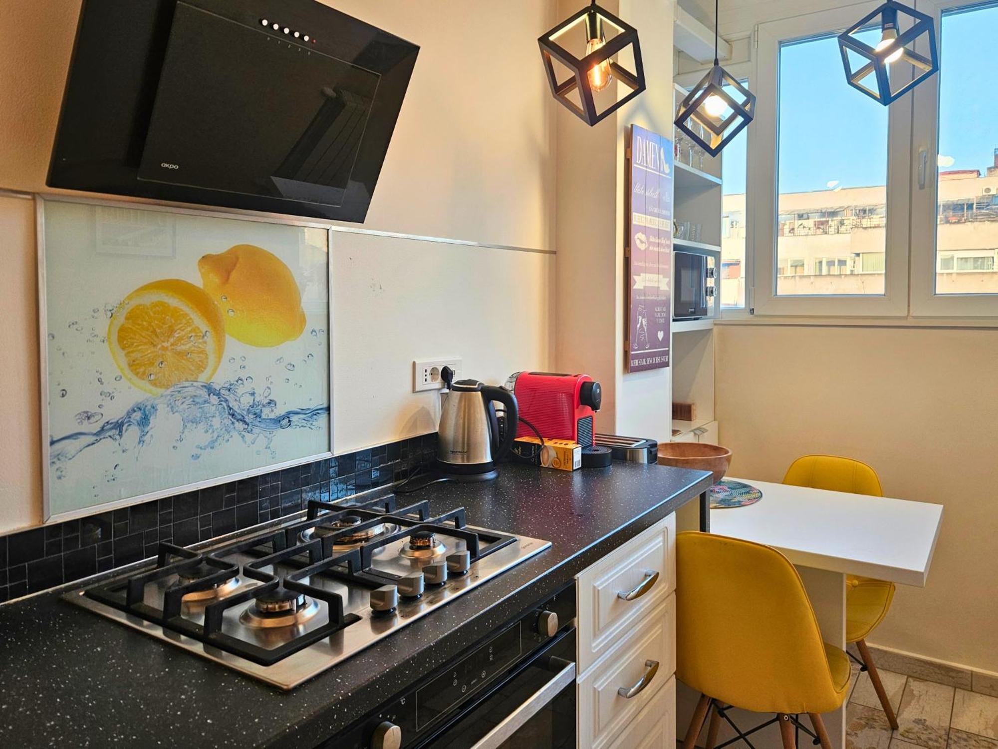Sweet Lemons 1bd Amazing View Old Town Bucureşti