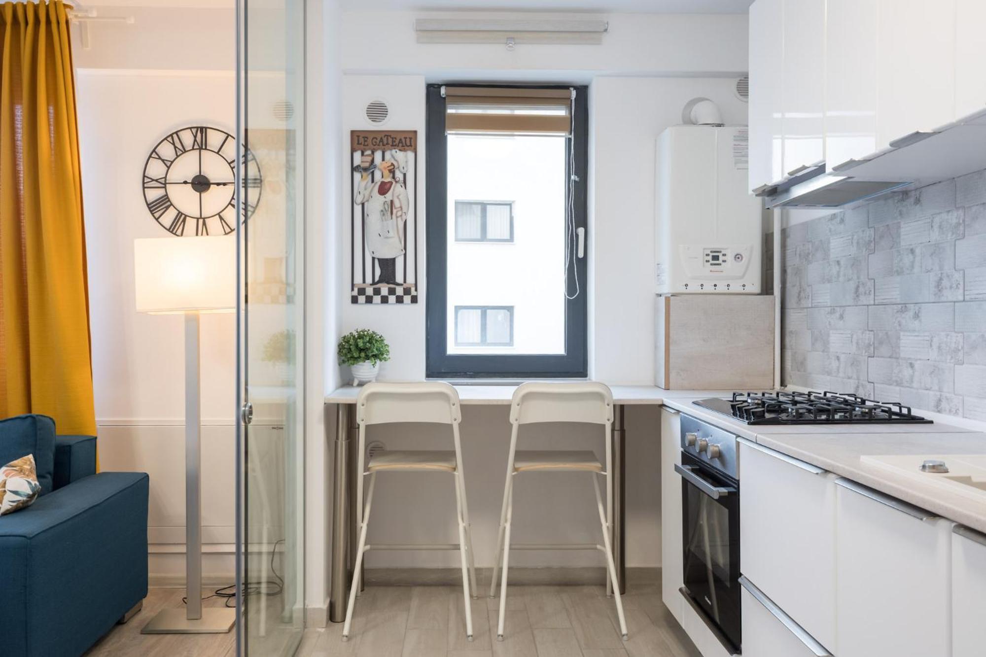 The Painter - Timpuri Noi 1br With Parking * Bucharest