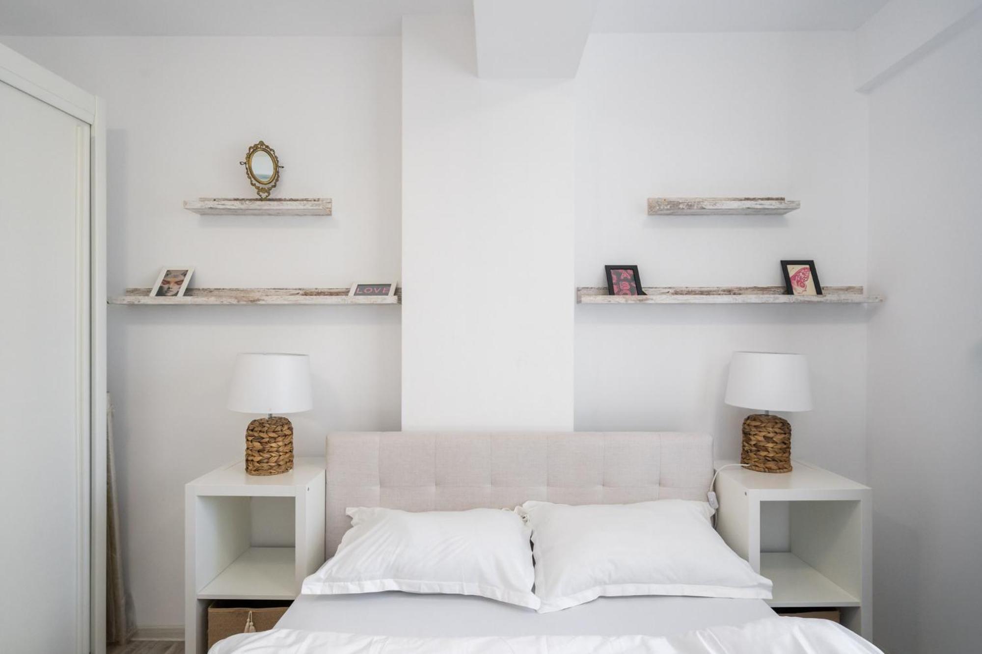 Apartment The Painter - Timpuri Noi 1br With Parking Bucharest